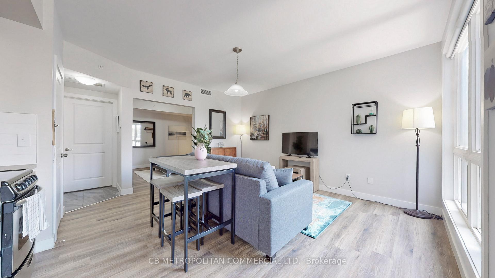 Photo 4 of Unit 104, 335 College Street, Toronto, Kensington-Chinatown — HOMEH