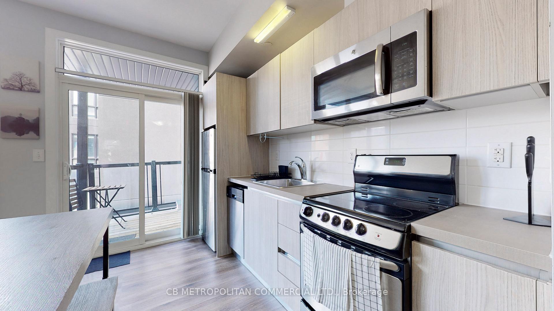 Photo 8 of Unit 104, 335 College Street, Toronto, Kensington-Chinatown — HOMEH