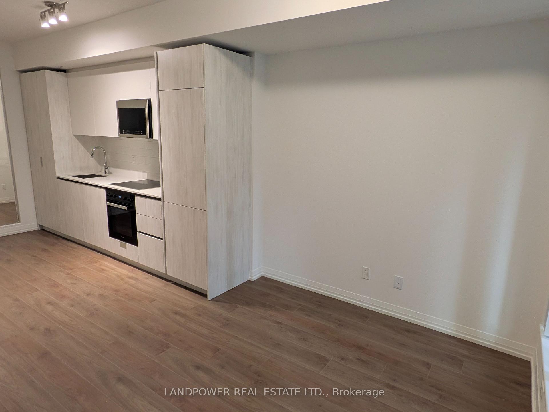 Photo 10 of Unit 510, 400 King Street W, Toronto, Waterfront Communities — HOMEH