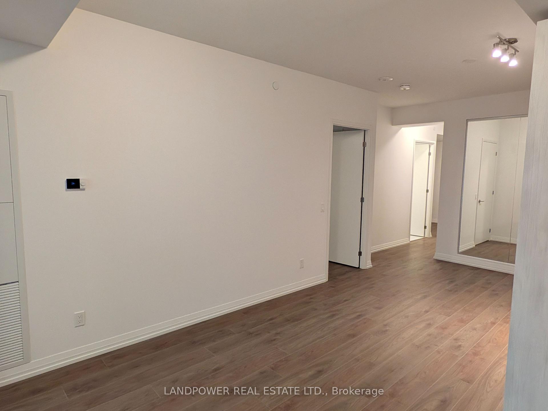 Photo 11 of Unit 510, 400 King Street W, Toronto, Waterfront Communities — HOMEH