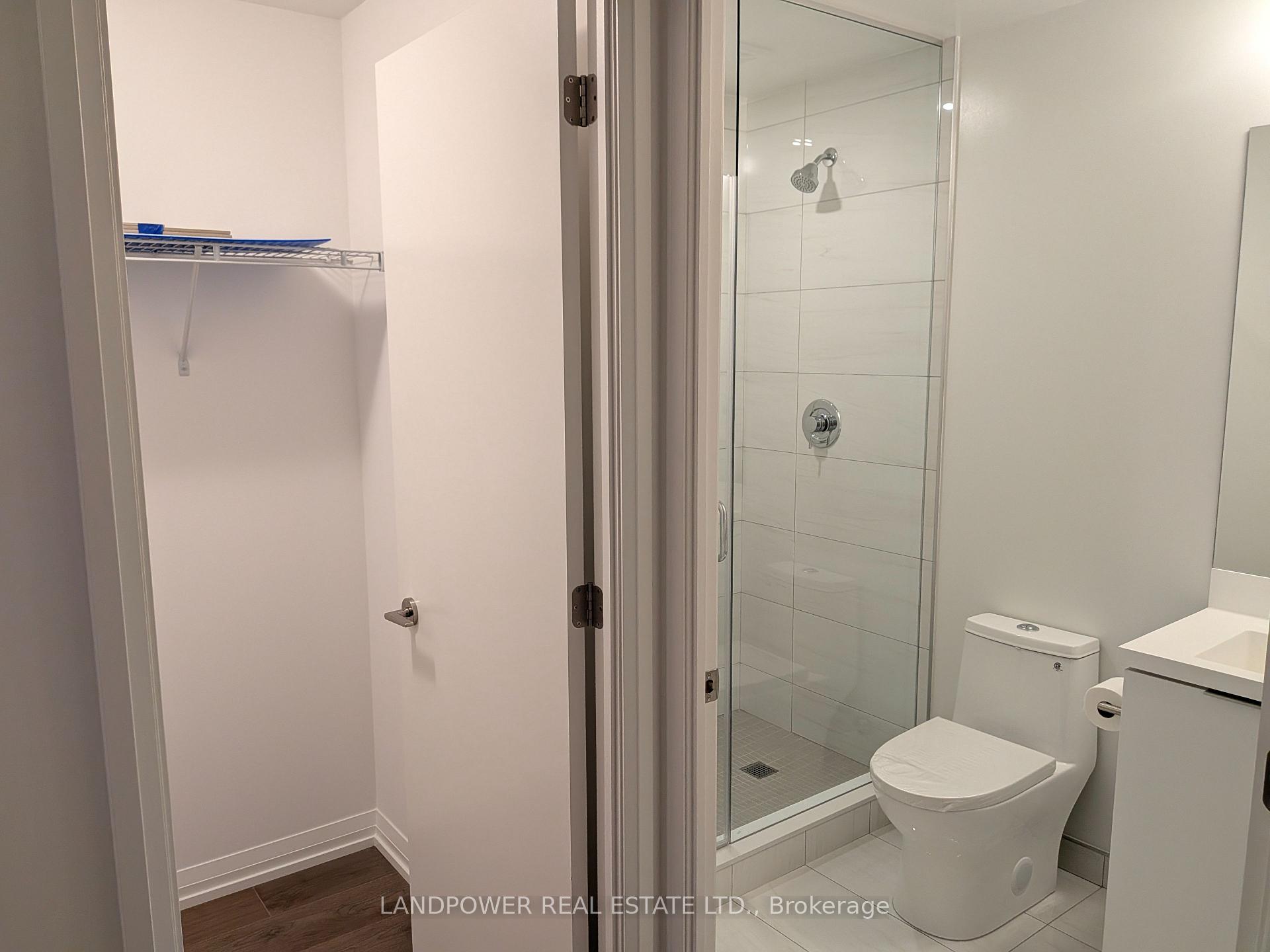 Photo 13 of Unit 510, 400 King Street W, Toronto, Waterfront Communities — HOMEH