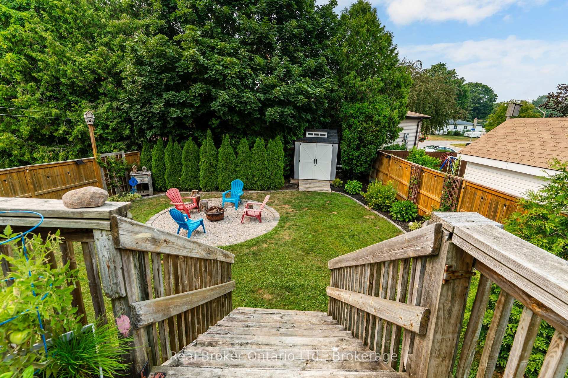 Photo 33 of 723 Algonquin Drive, Midland — HOMEH