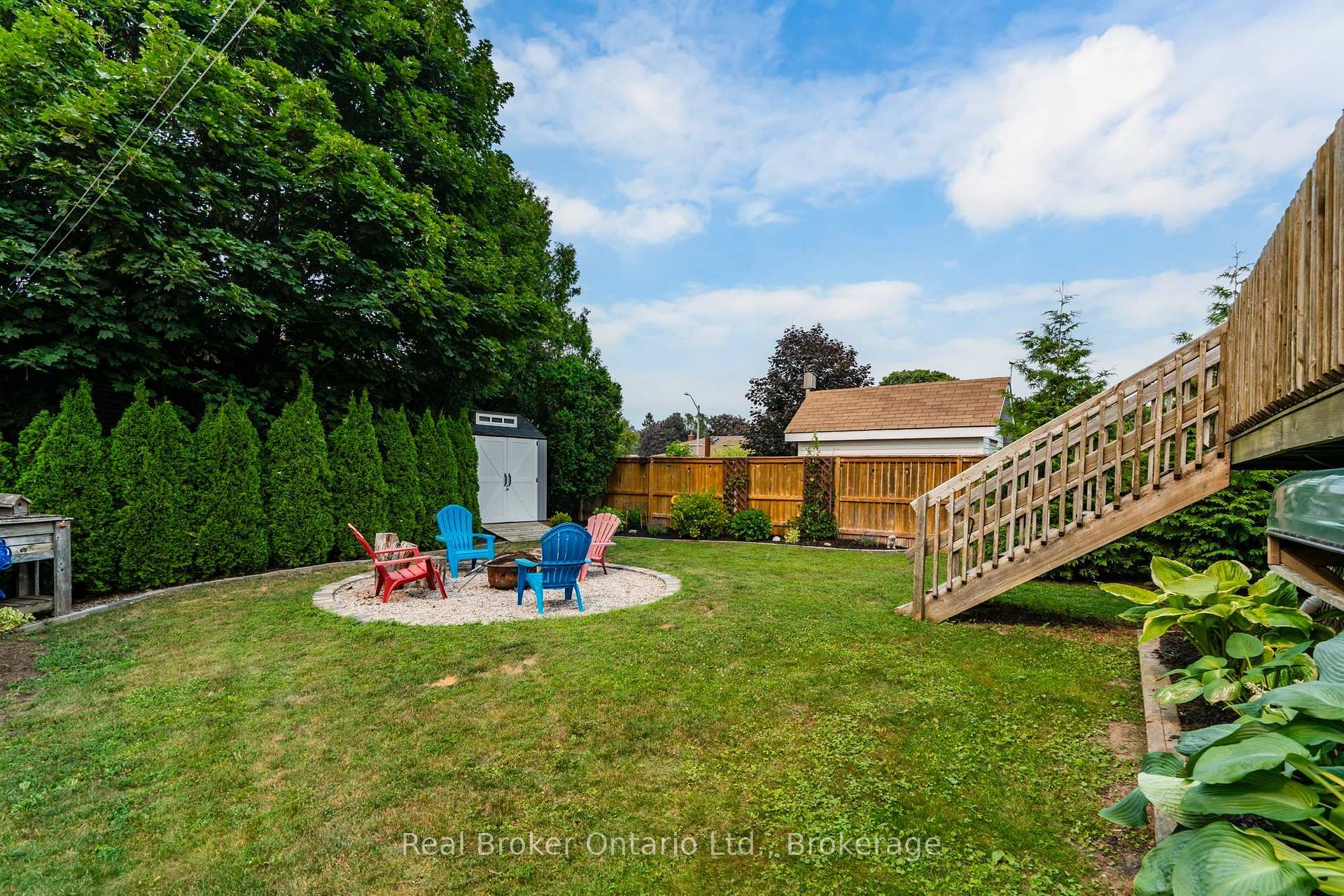Photo 35 of 723 Algonquin Drive, Midland — HOMEH