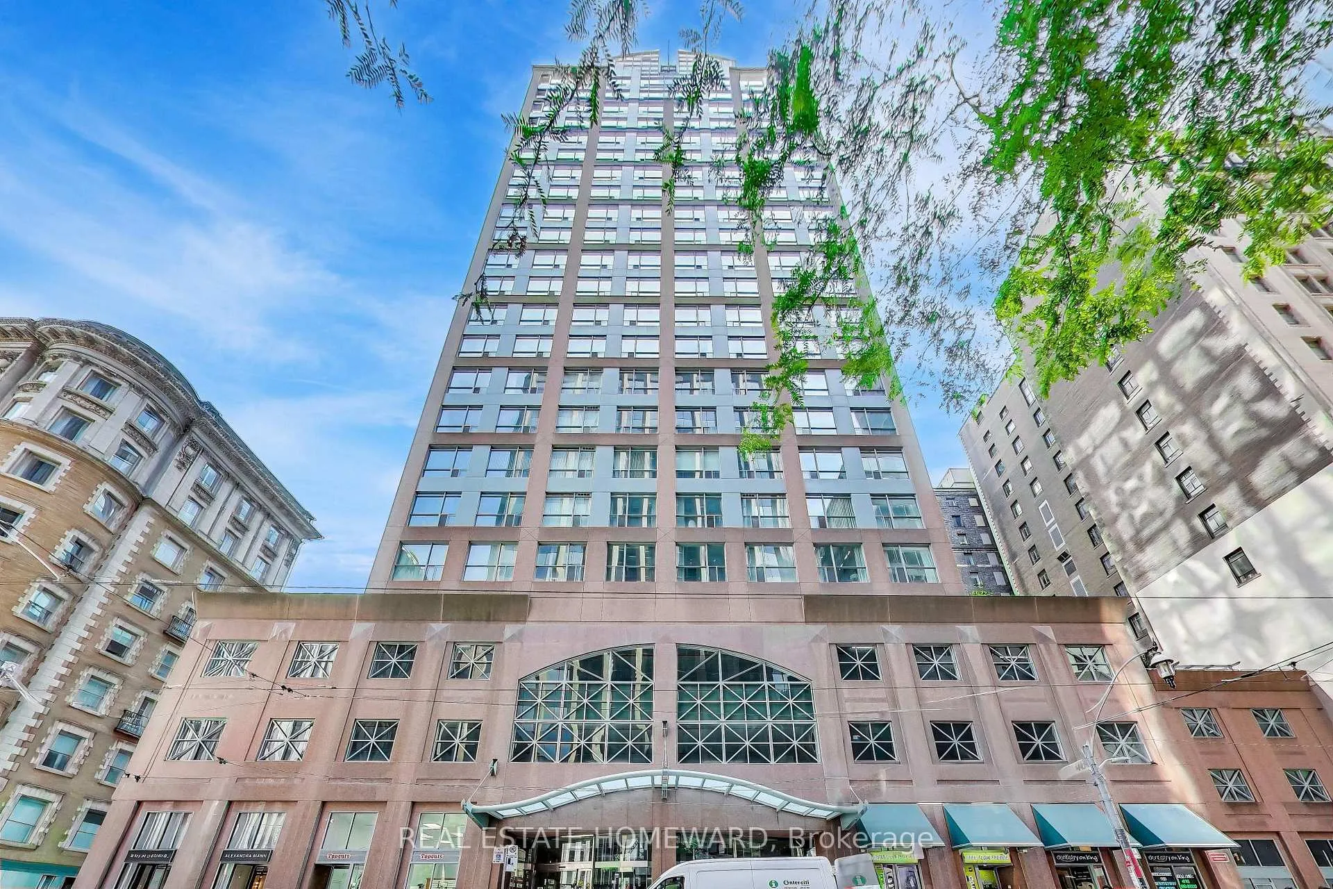 Photo 3 of Unit 602, 7 King Street E, Toronto, Church-Yonge Corridor — HOMEH
