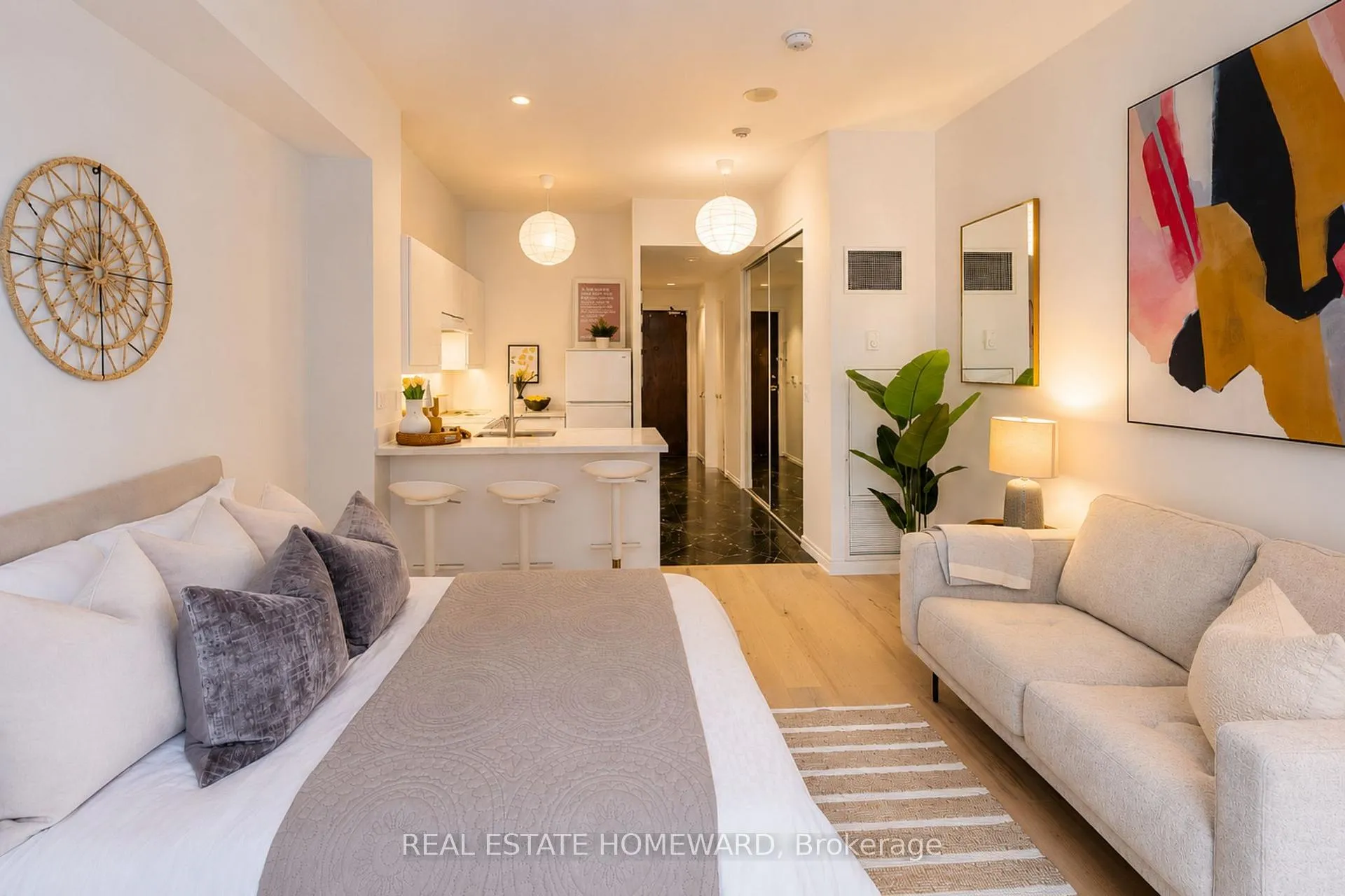 Photo 9 of Unit 602, 7 King Street E, Toronto, Church-Yonge Corridor — HOMEH