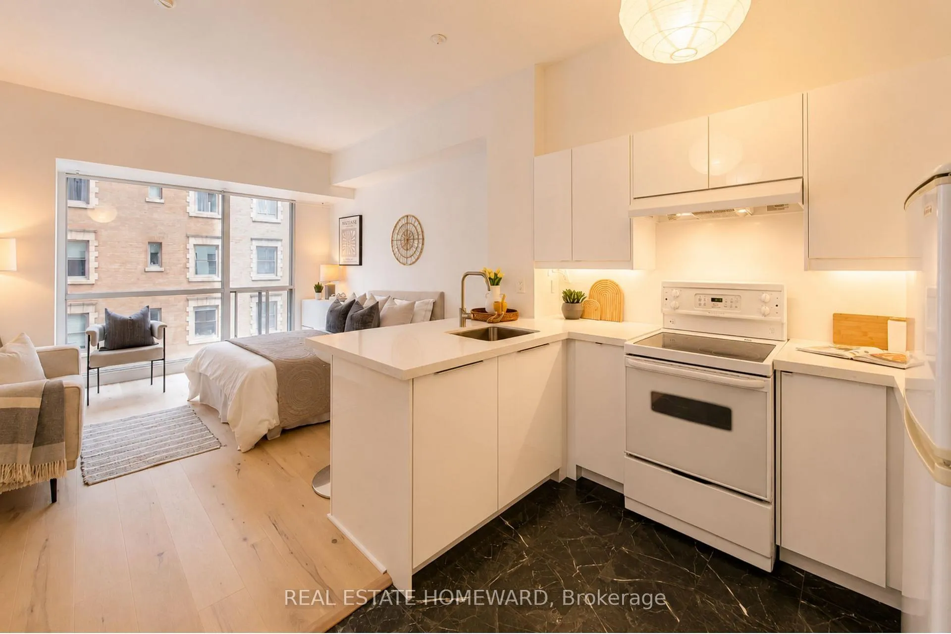 Photo 12 of Unit 602, 7 King Street E, Toronto, Church-Yonge Corridor — HOMEH