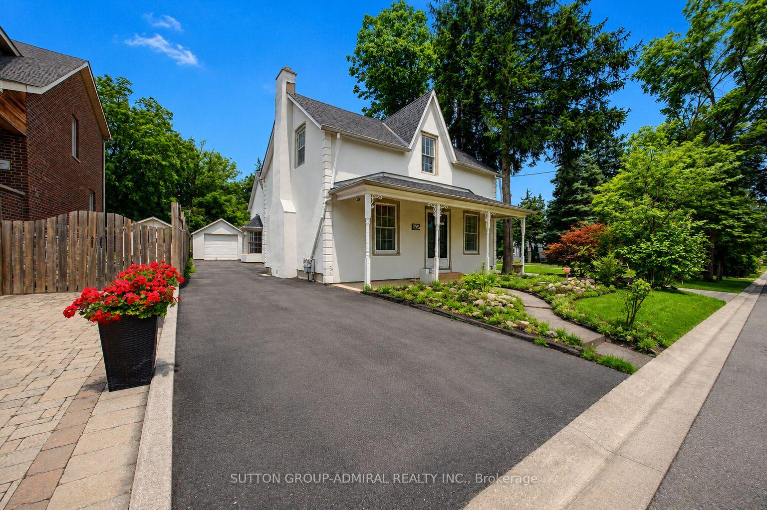 Photo 1 of 62 Centre Street W, Richmond Hill, Mill Pond — HOMEH