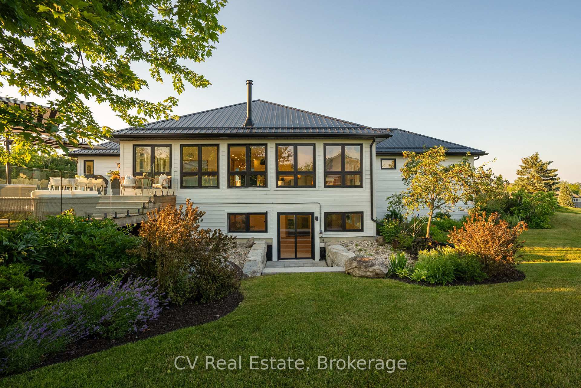 Photo 1 of 104 Ridgecrest Lane, Meaford — HOMEH