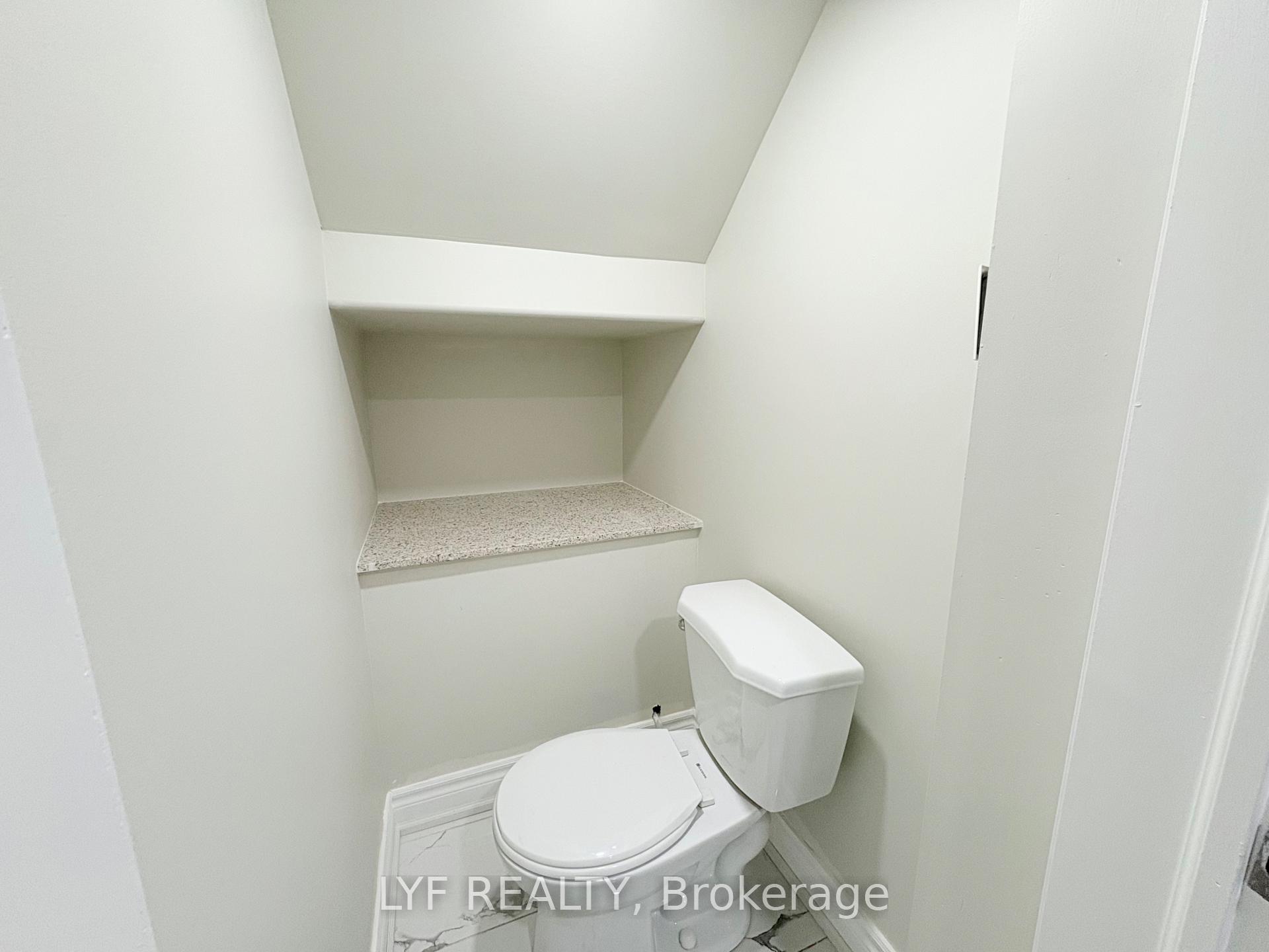 Photo 15 of Unit BSMT, 22 Ivordale Crescent, Scarborough, Wexford-Maryvale — HOMEH