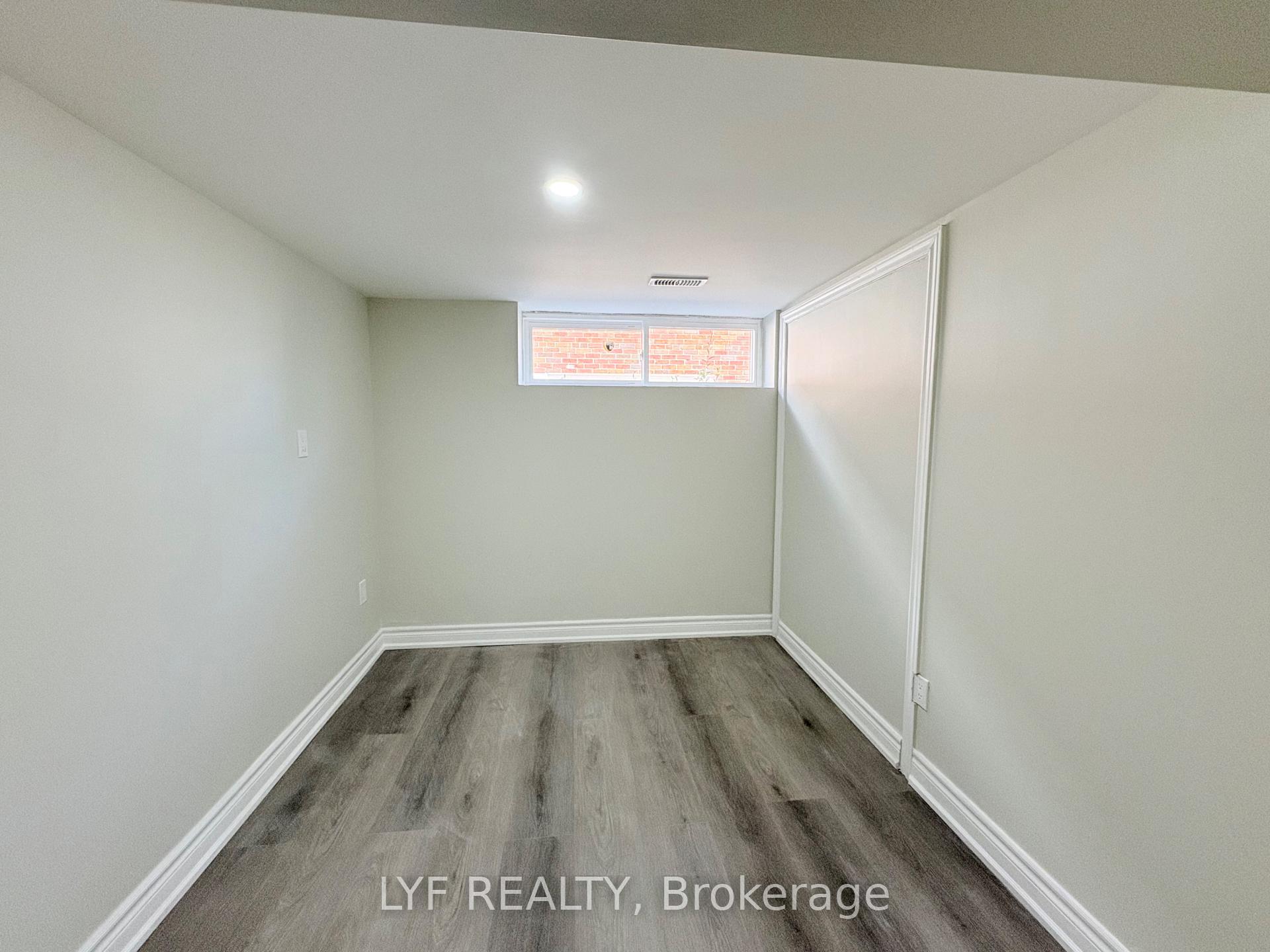 Photo 17 of Unit BSMT, 22 Ivordale Crescent, Scarborough, Wexford-Maryvale — HOMEH