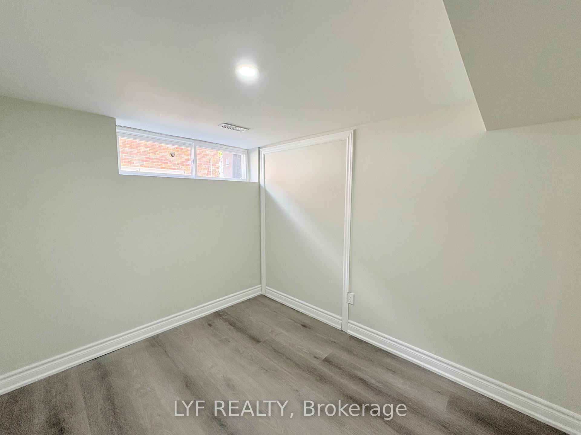 Photo 18 of Unit BSMT, 22 Ivordale Crescent, Scarborough, Wexford-Maryvale — HOMEH