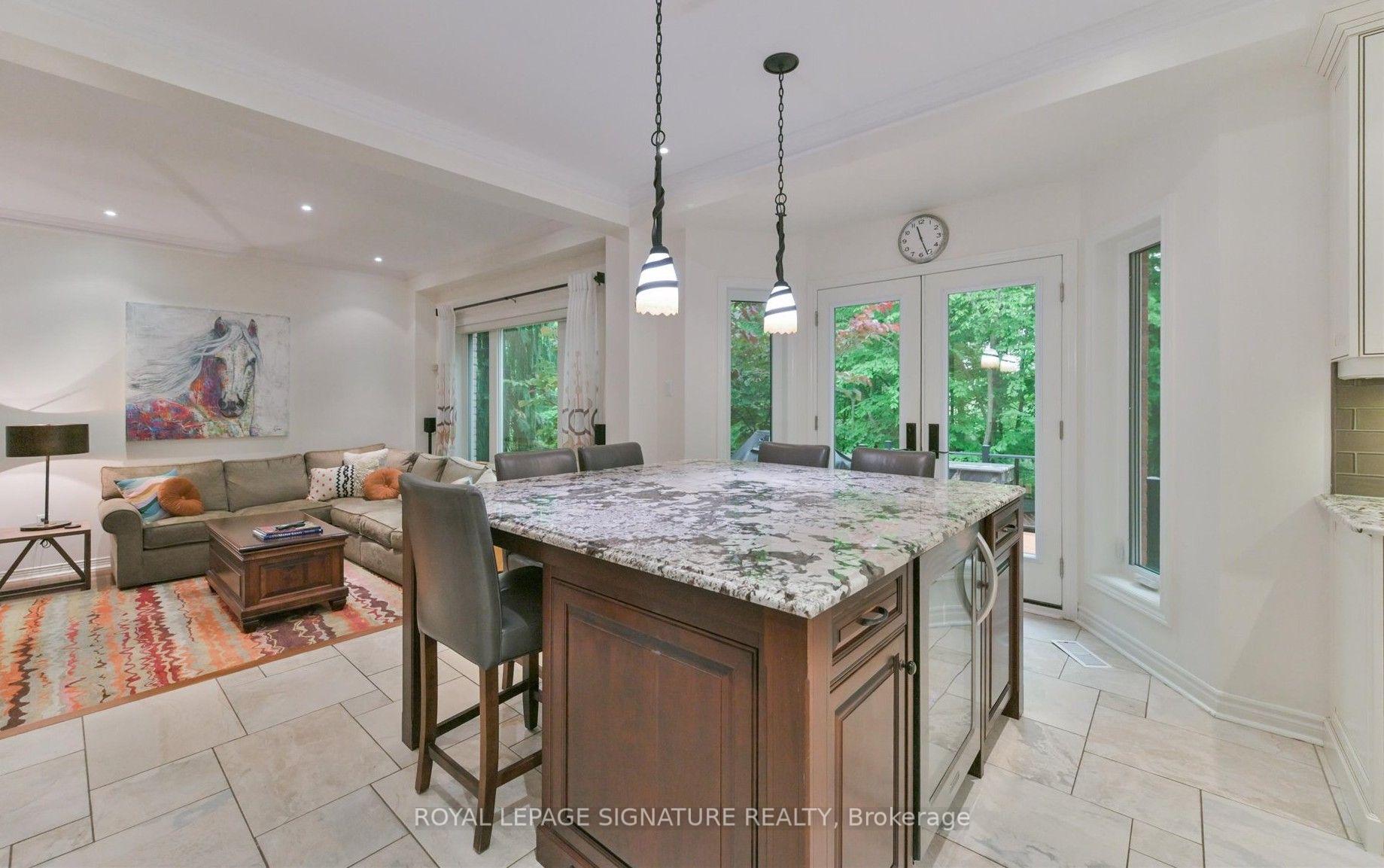 Photo 7 of 2044 Waterbridge Drive, Burlington, Rose — HOMEH