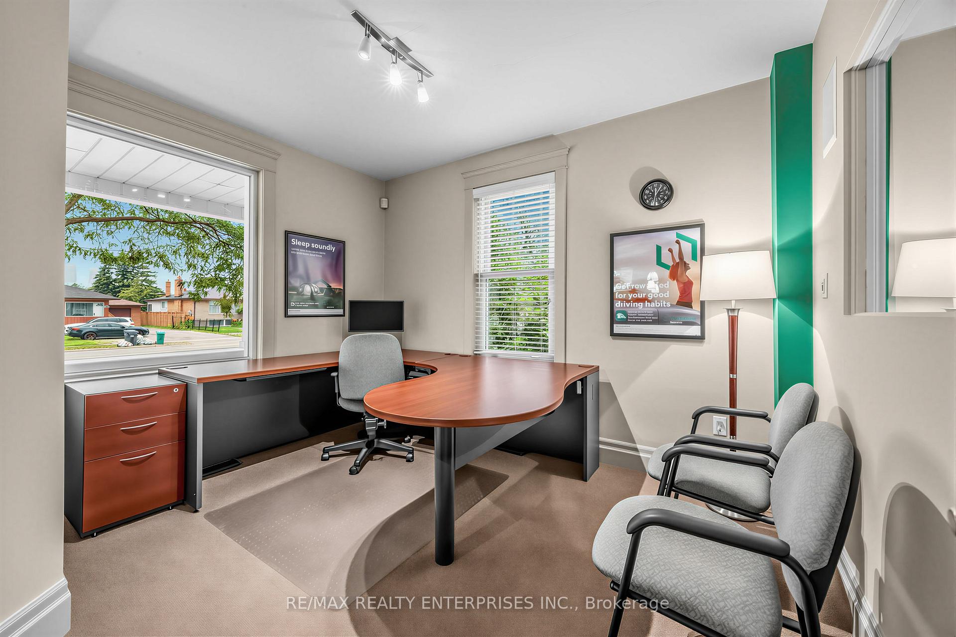 Photo 9 of 3569 Cawthra Road, Mississauga, Applewood — HOMEH