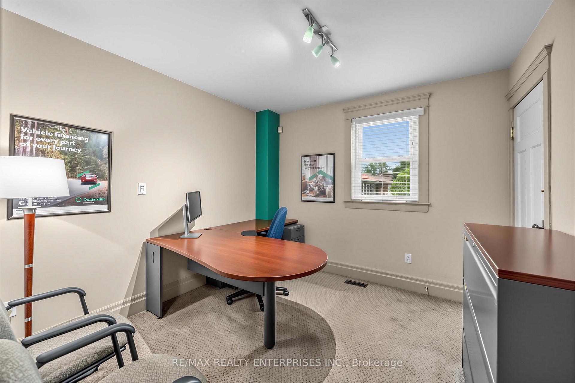Photo 13 of 3569 Cawthra Road, Mississauga, Applewood — HOMEH