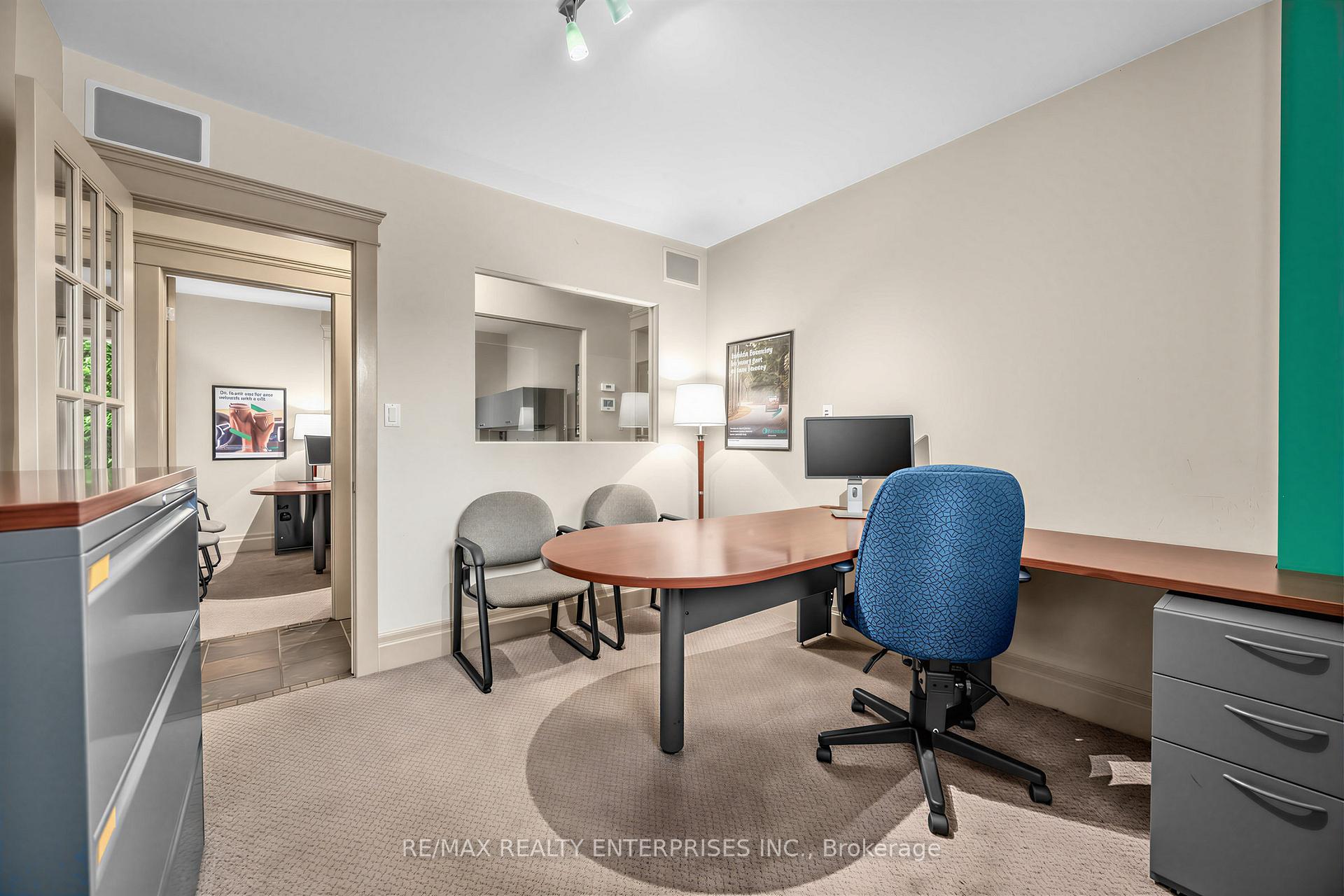 Photo 14 of 3569 Cawthra Road, Mississauga, Applewood — HOMEH