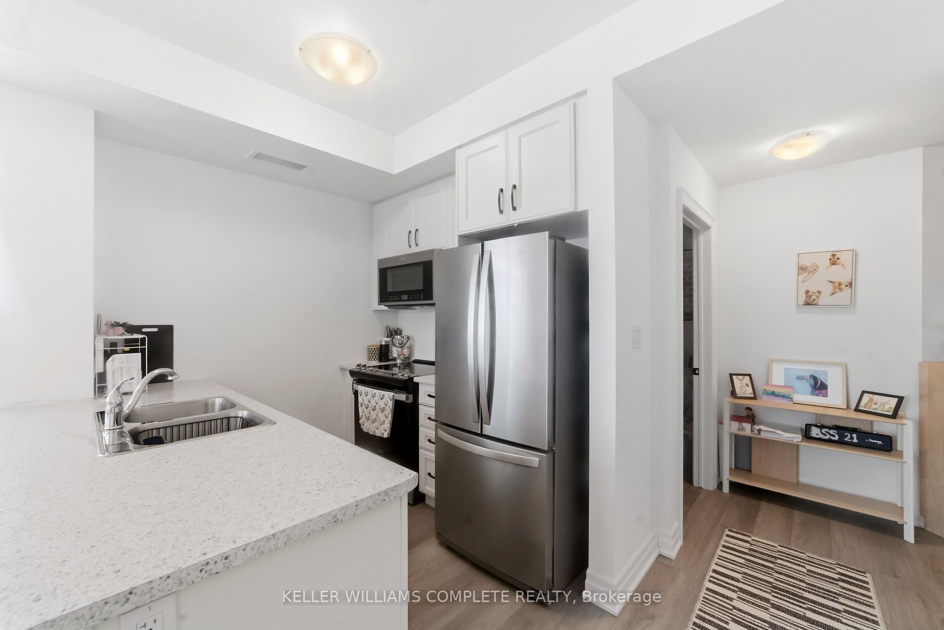 Photo 12 of Unit 1109, 460 Dundas Street E, Hamilton, Waterdown — HOMEH