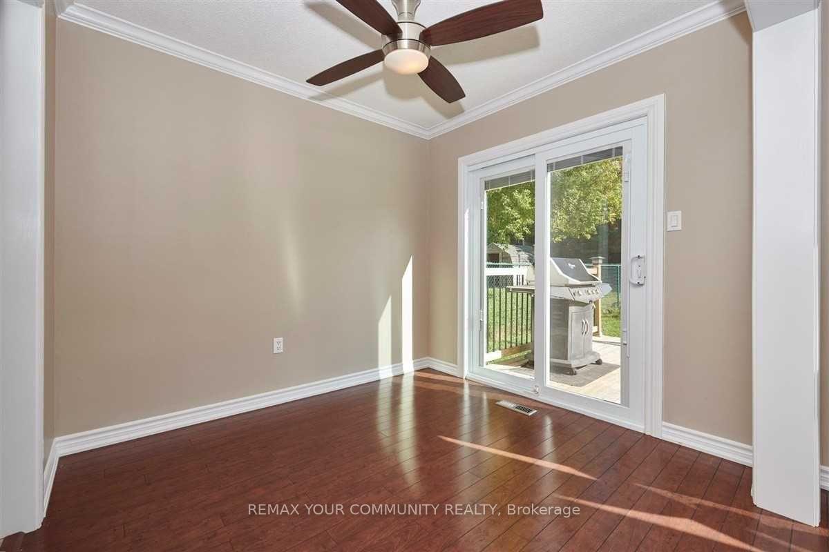 Photo 7 of 31 D'ambrosio Drive, Barrie, Painswick North — HOMEH