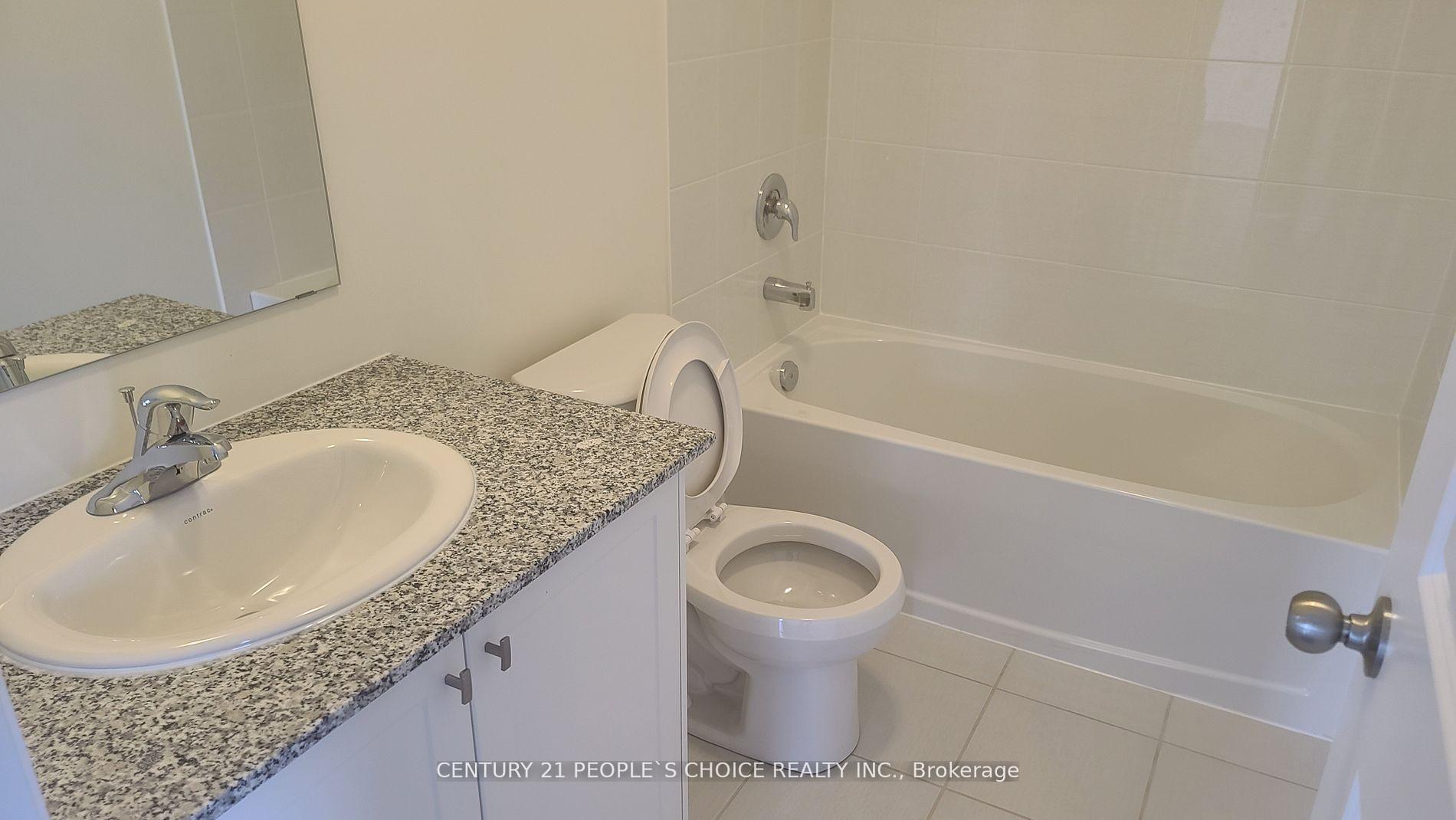 Photo 8 of 161 Blick Crescent, Aurora, Bayview Northeast — HOMEH