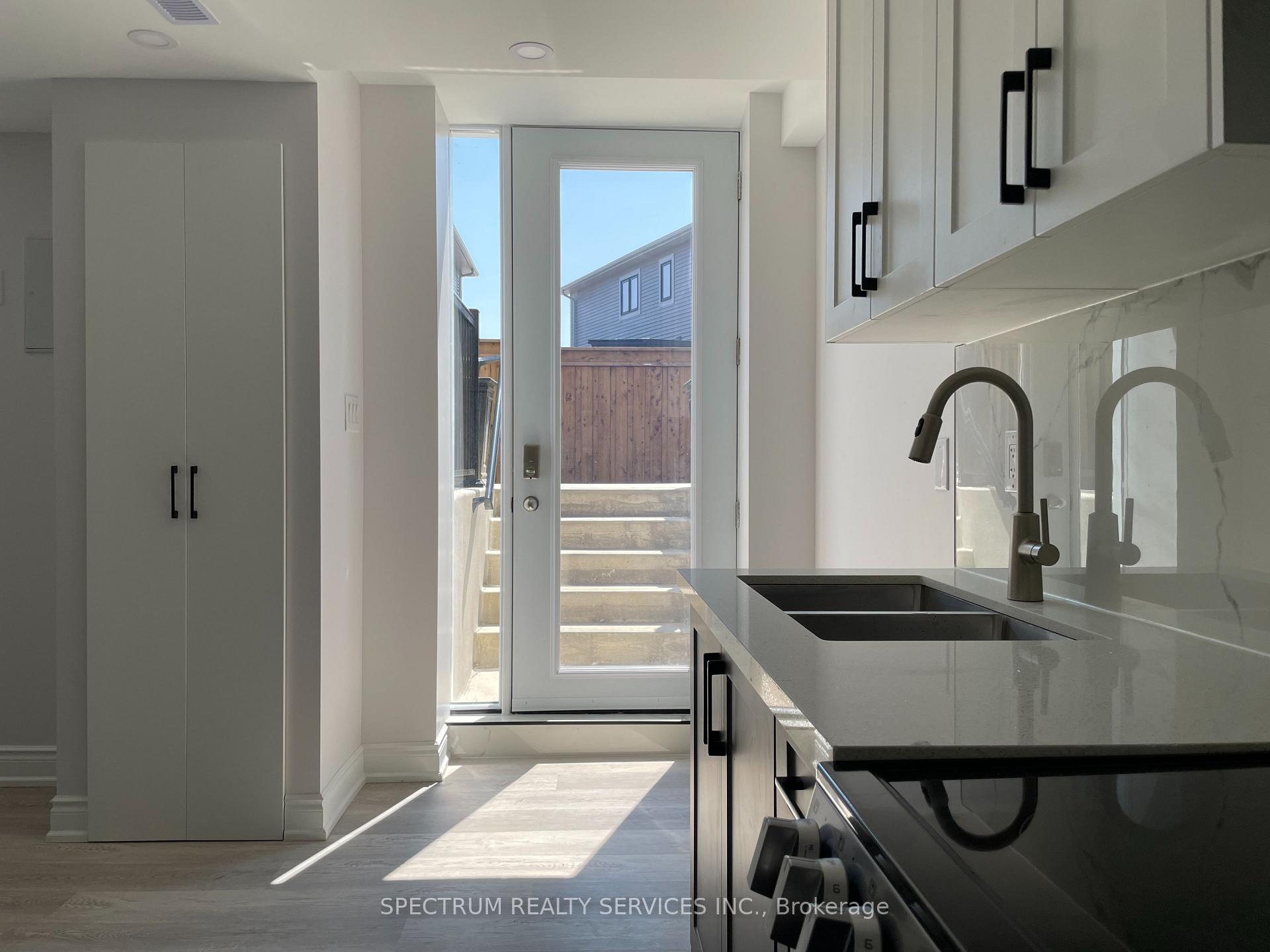Photo 2 of Unit Basement, 27 Yale Drive, Hamilton, Mount Hope — HOMEH