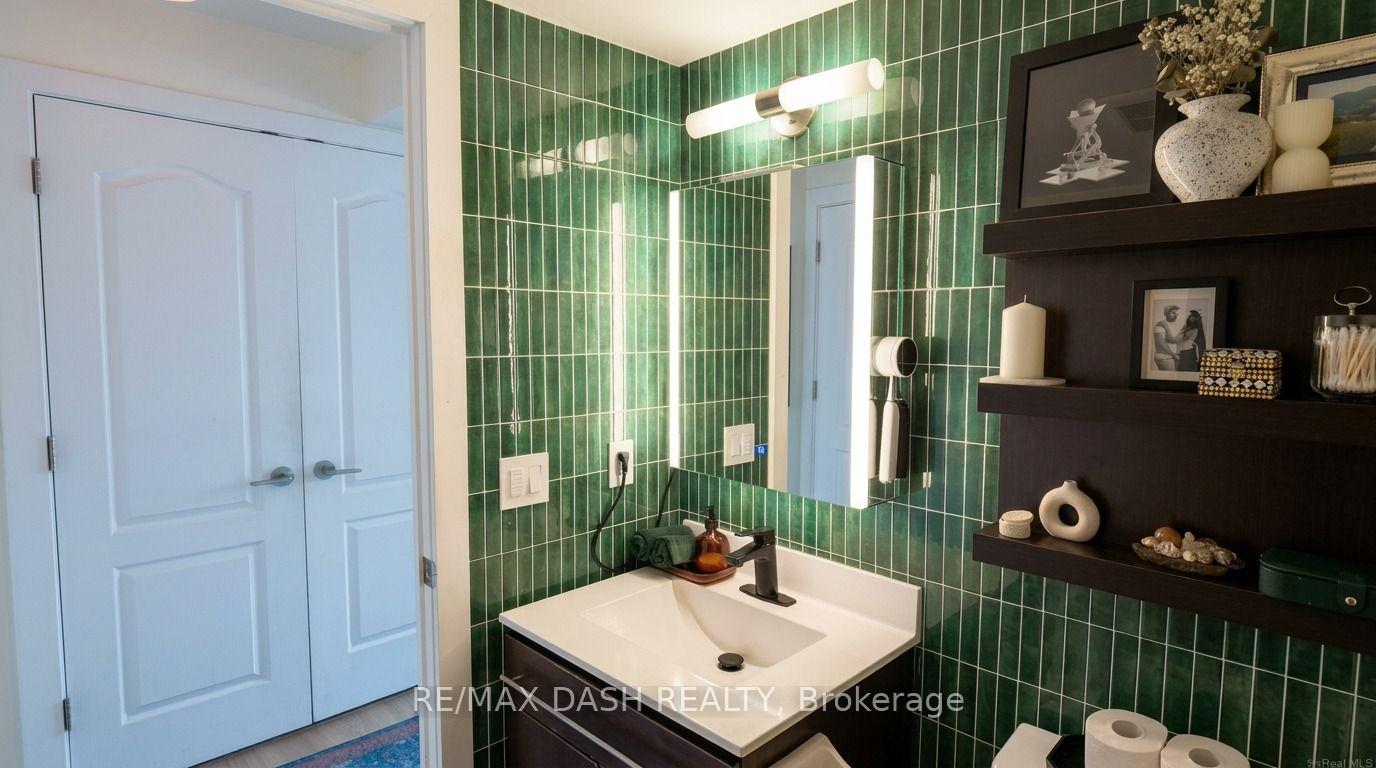 Photo 7 of Unit 2001, 100 Western Battery Road, Toronto, Niagara — HOMEH