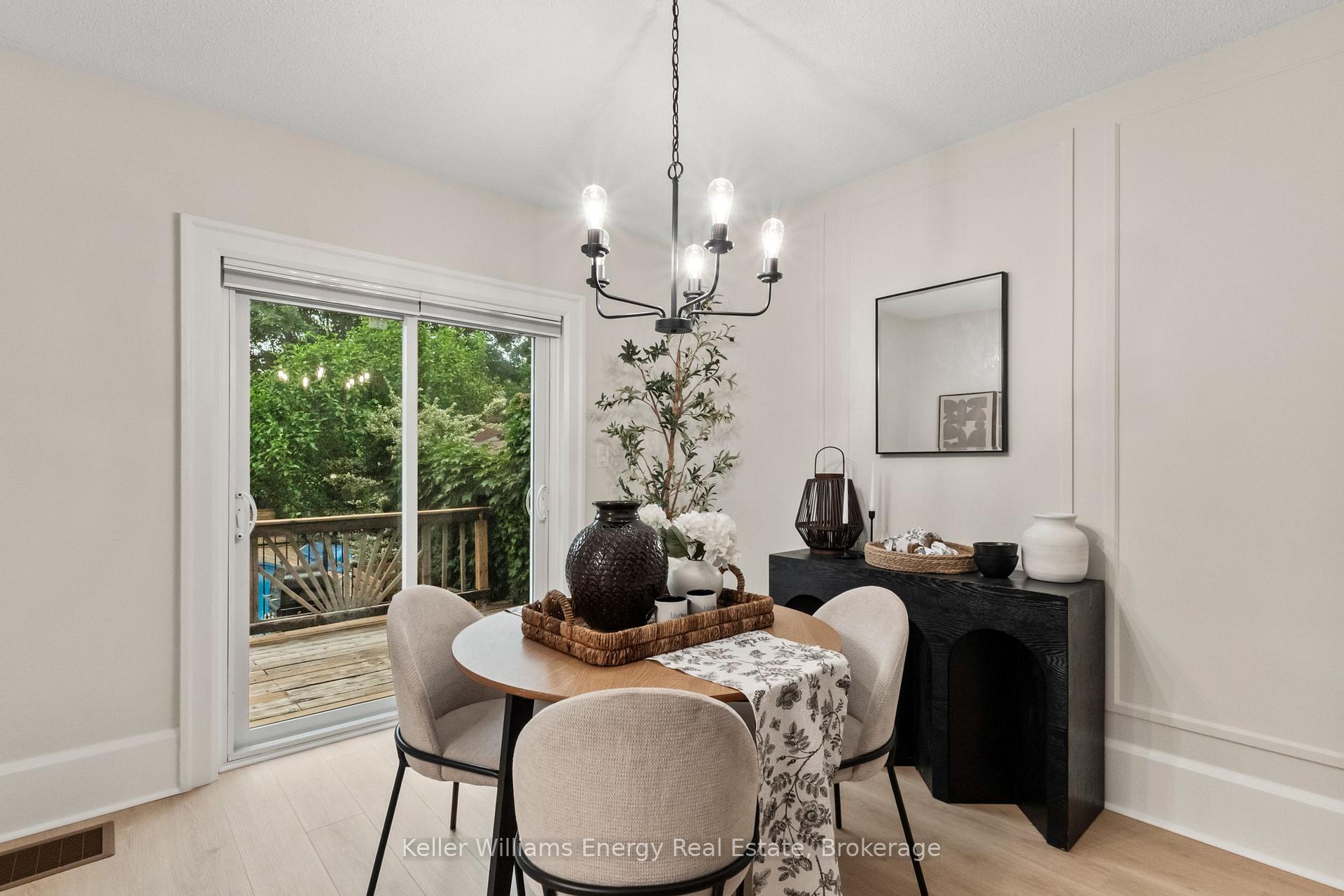 Photo 8 of 55 Arlington Avenue, Oshawa, O'Neill — HOMEH