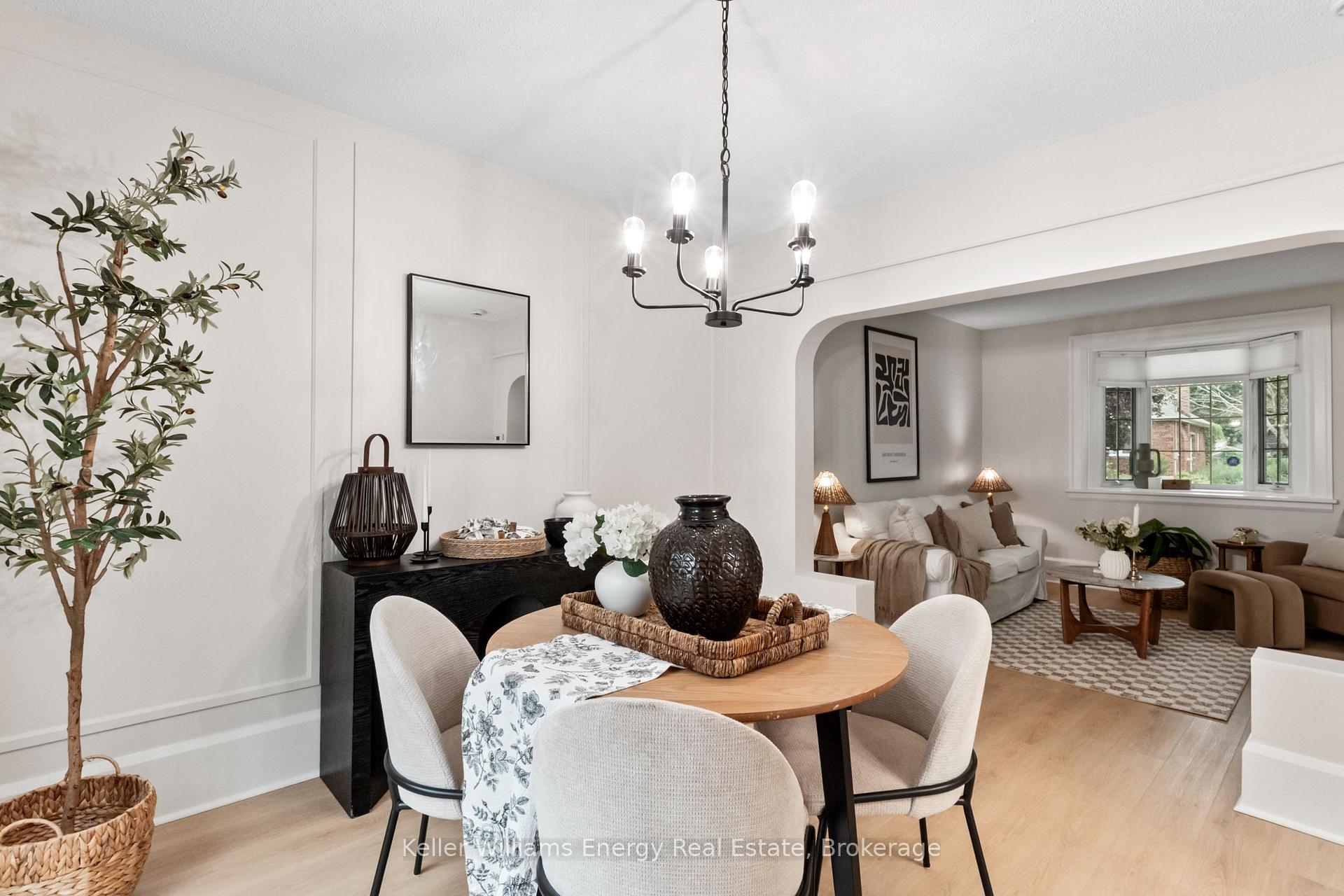 Photo 10 of 55 Arlington Avenue, Oshawa, O'Neill — HOMEH