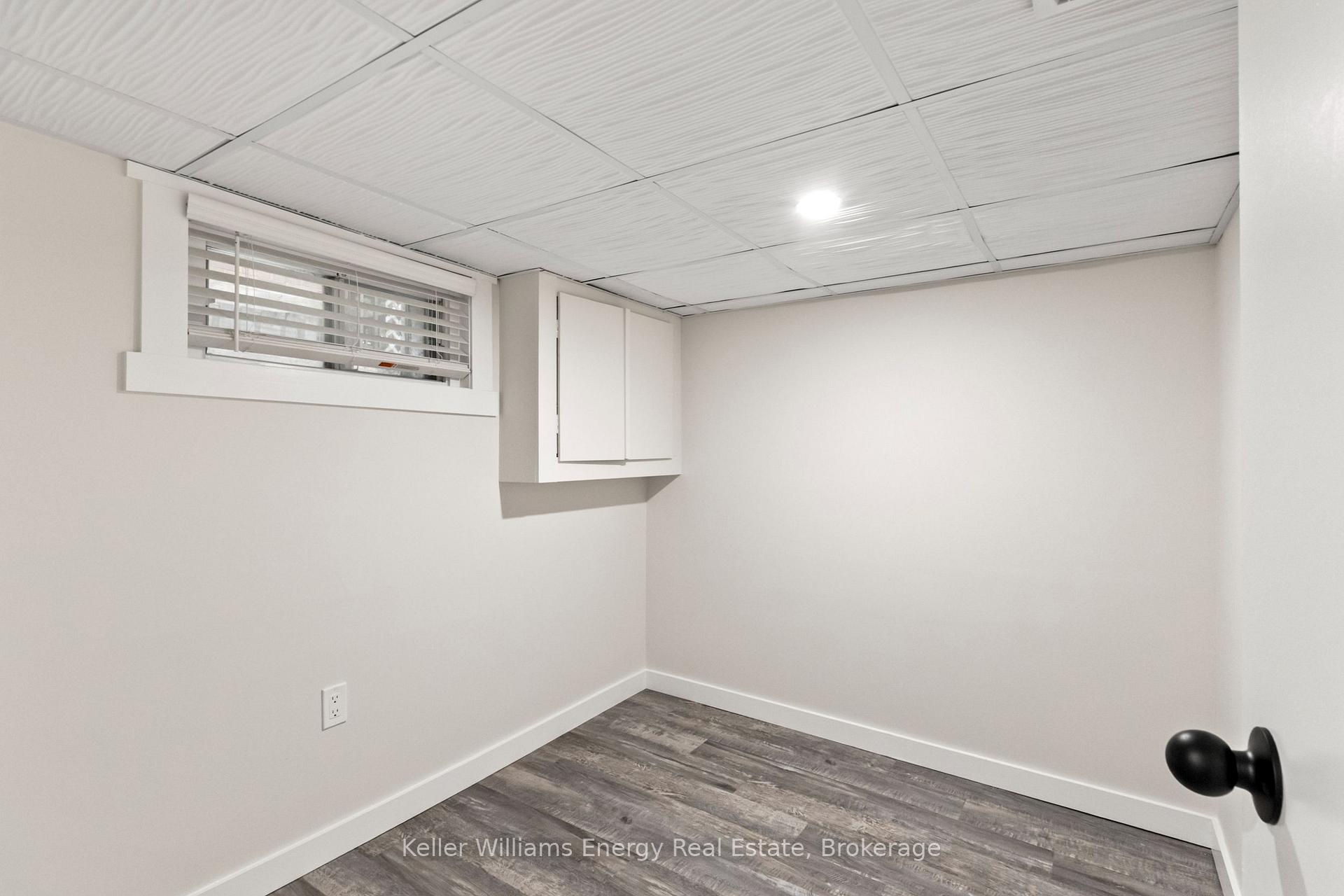 Photo 19 of 55 Arlington Avenue, Oshawa, O'Neill — HOMEH