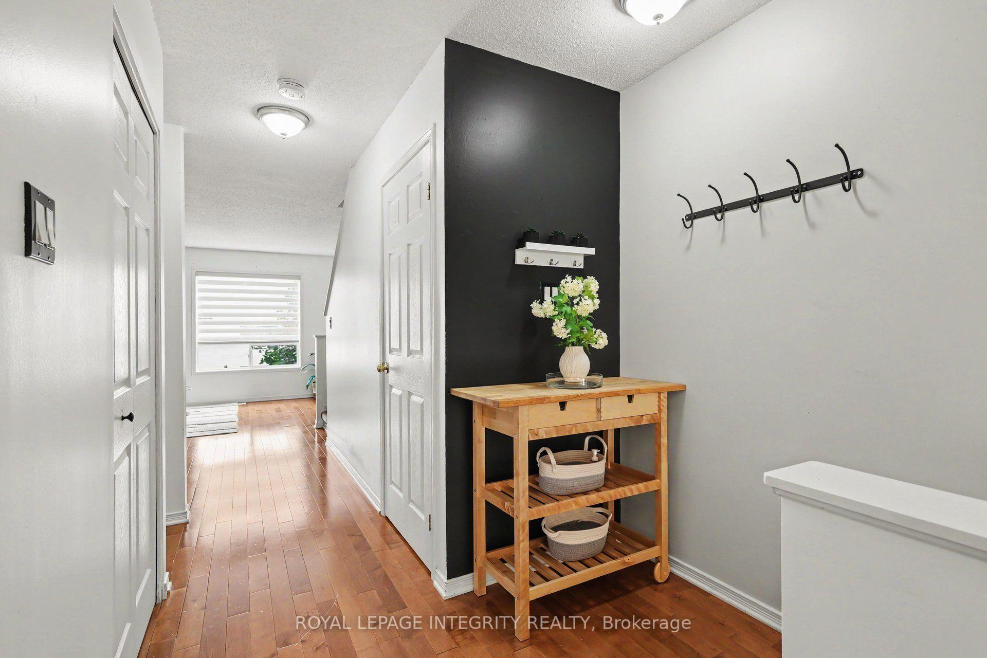 Photo 5 of 474 Seyton Drive, Ottawa, Westcliffe Estates — HOMEH