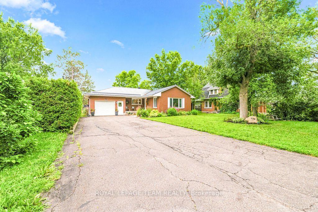 Photo 1 of 438 Raglan Street N, Renfrew, Renfrew — HOMEH