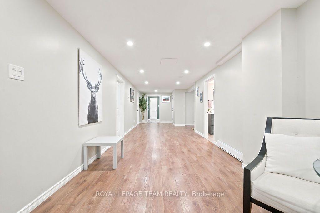 Photo 36 of 438 Raglan Street N, Renfrew, Renfrew — HOMEH