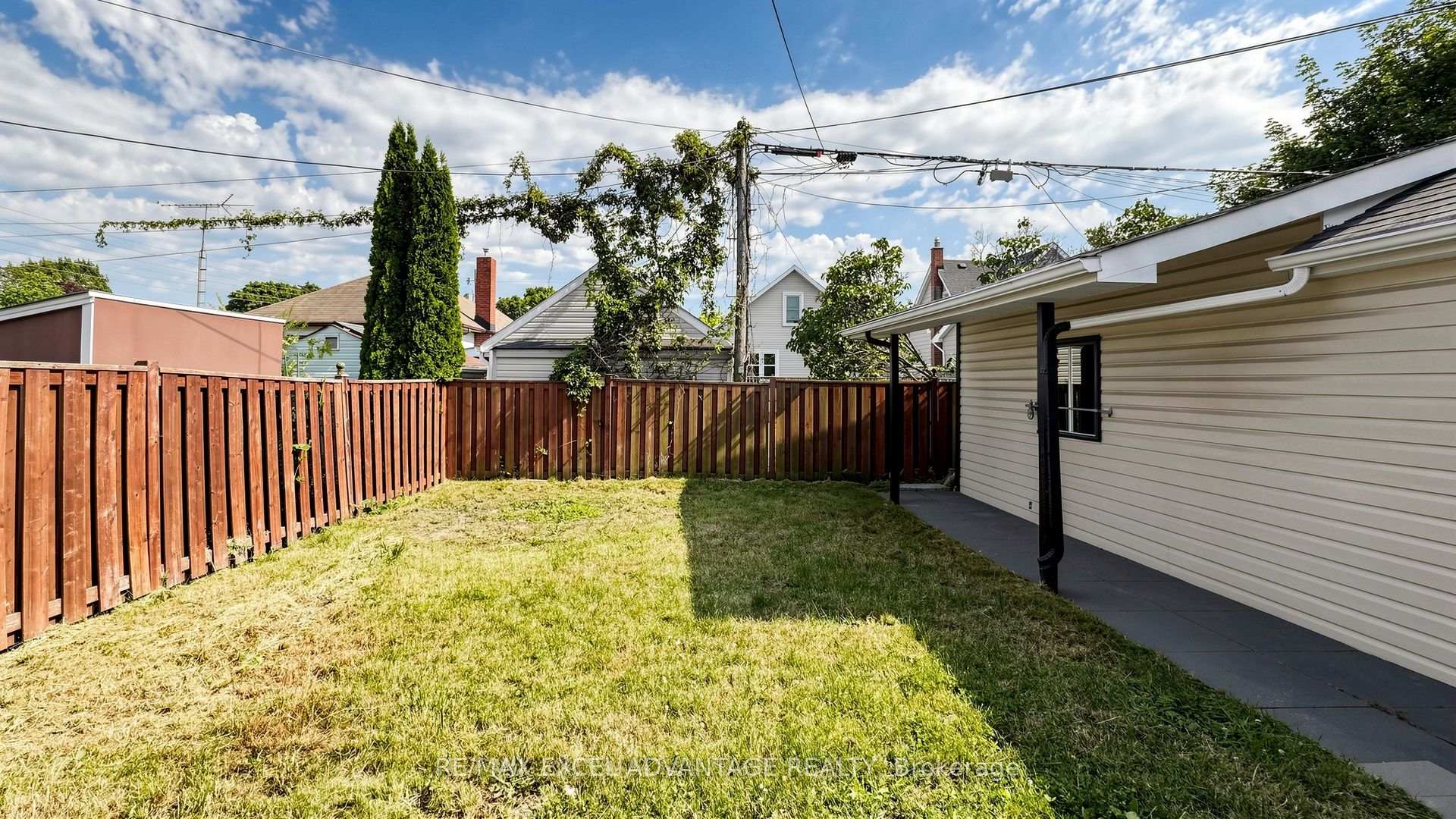 Photo 13 of Unit Lower, 479 Lowell Avenue, Oshawa, McLaughlin — HOMEH