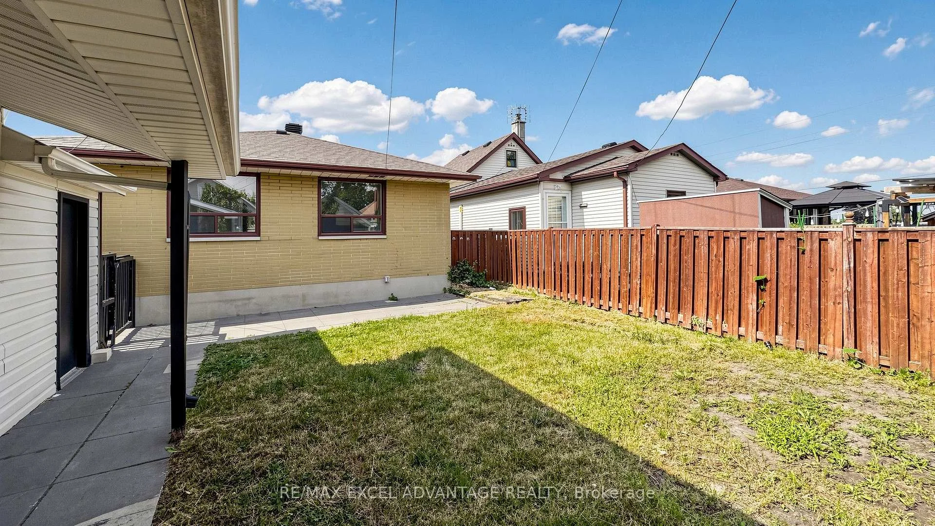 Photo 17 of Unit Lower, 479 Lowell Avenue, Oshawa, McLaughlin — HOMEH