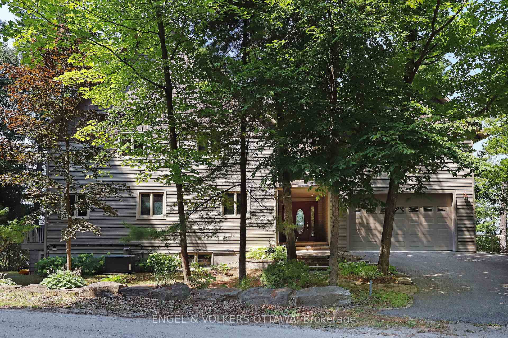 Photo of 146 Beck Shore Road