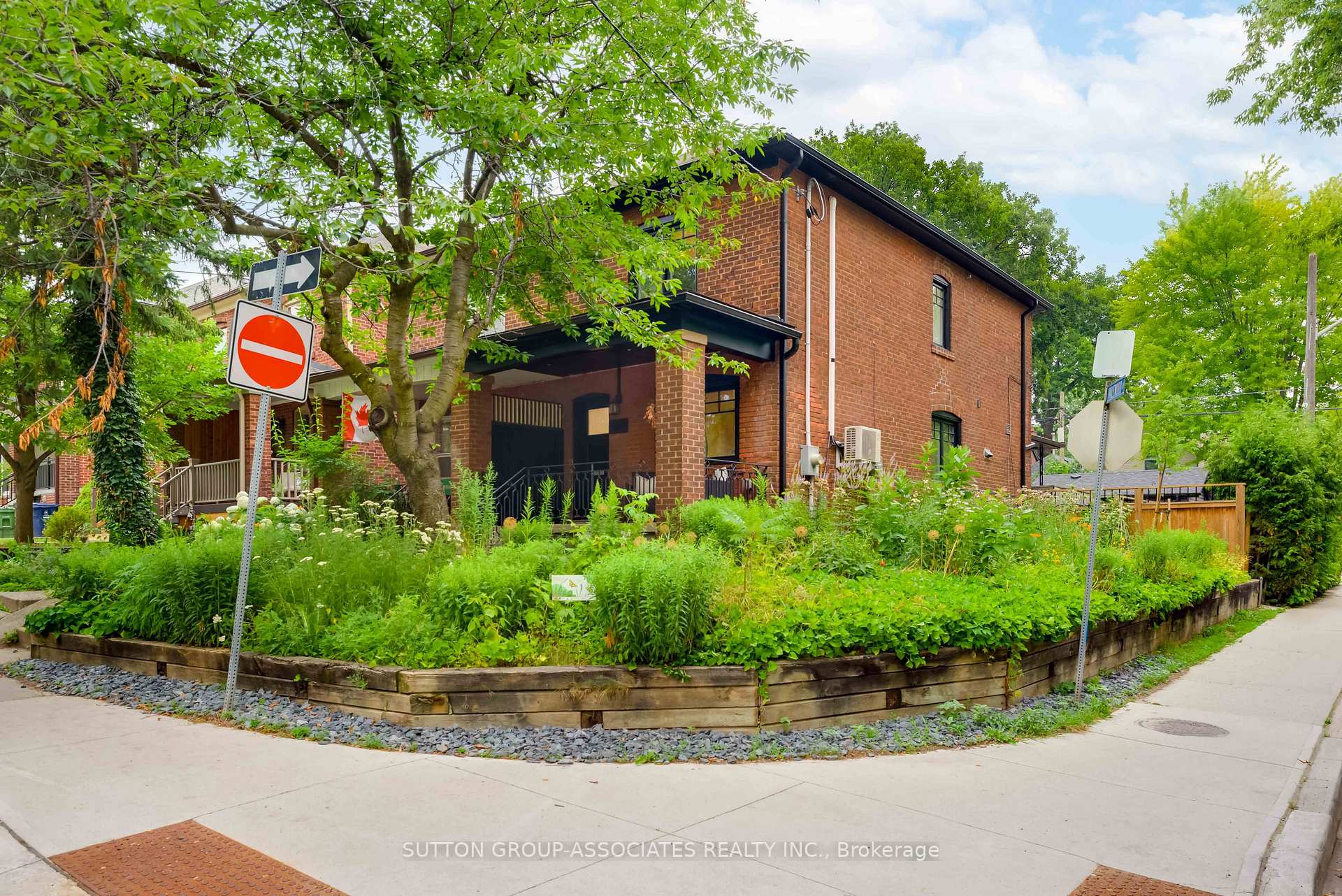 Photo 1 of 281 Arlington Avenue, Toronto, Humewood-Cedarvale — HOMEH