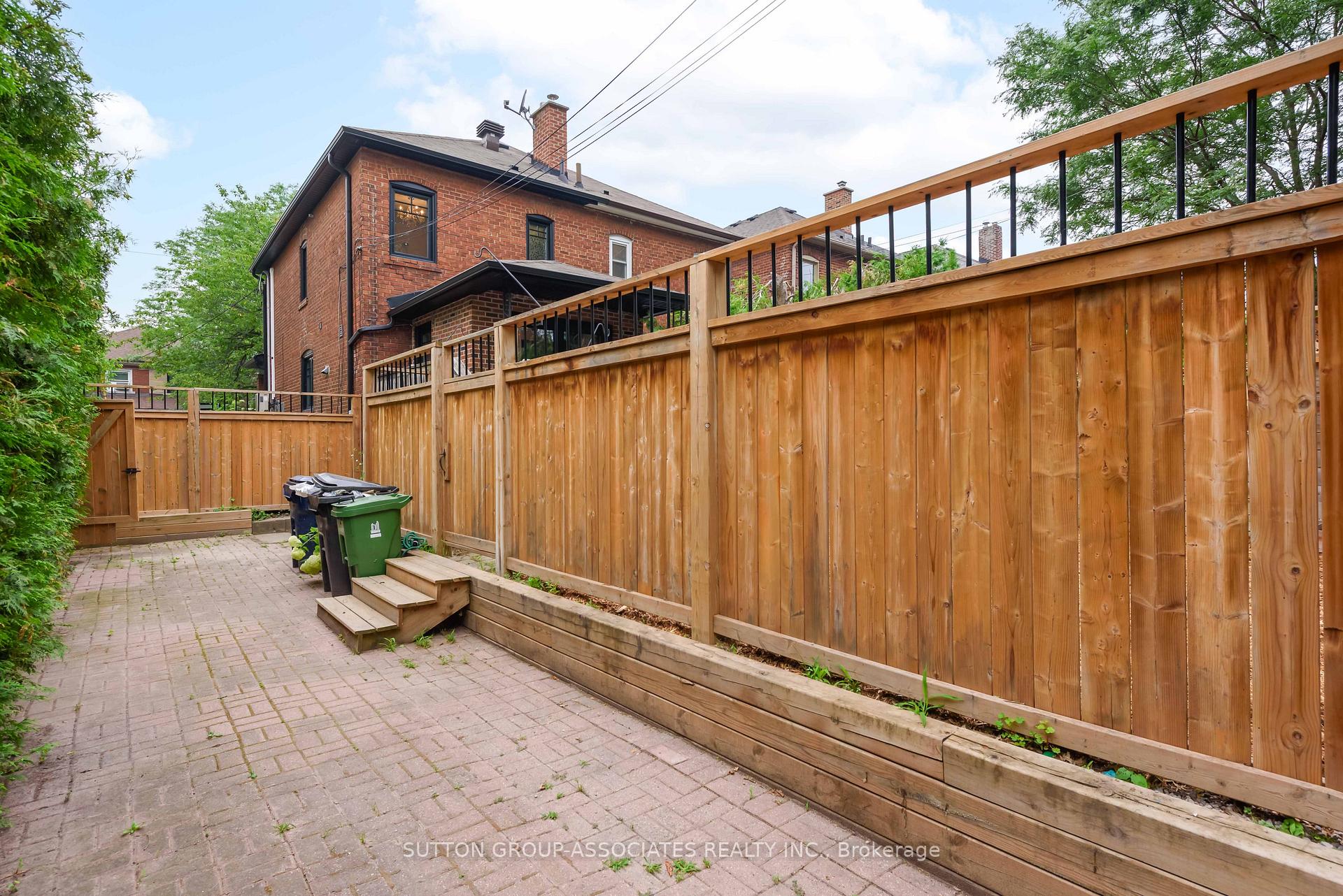 Photo 41 of 281 Arlington Avenue, Toronto, Humewood-Cedarvale — HOMEH
