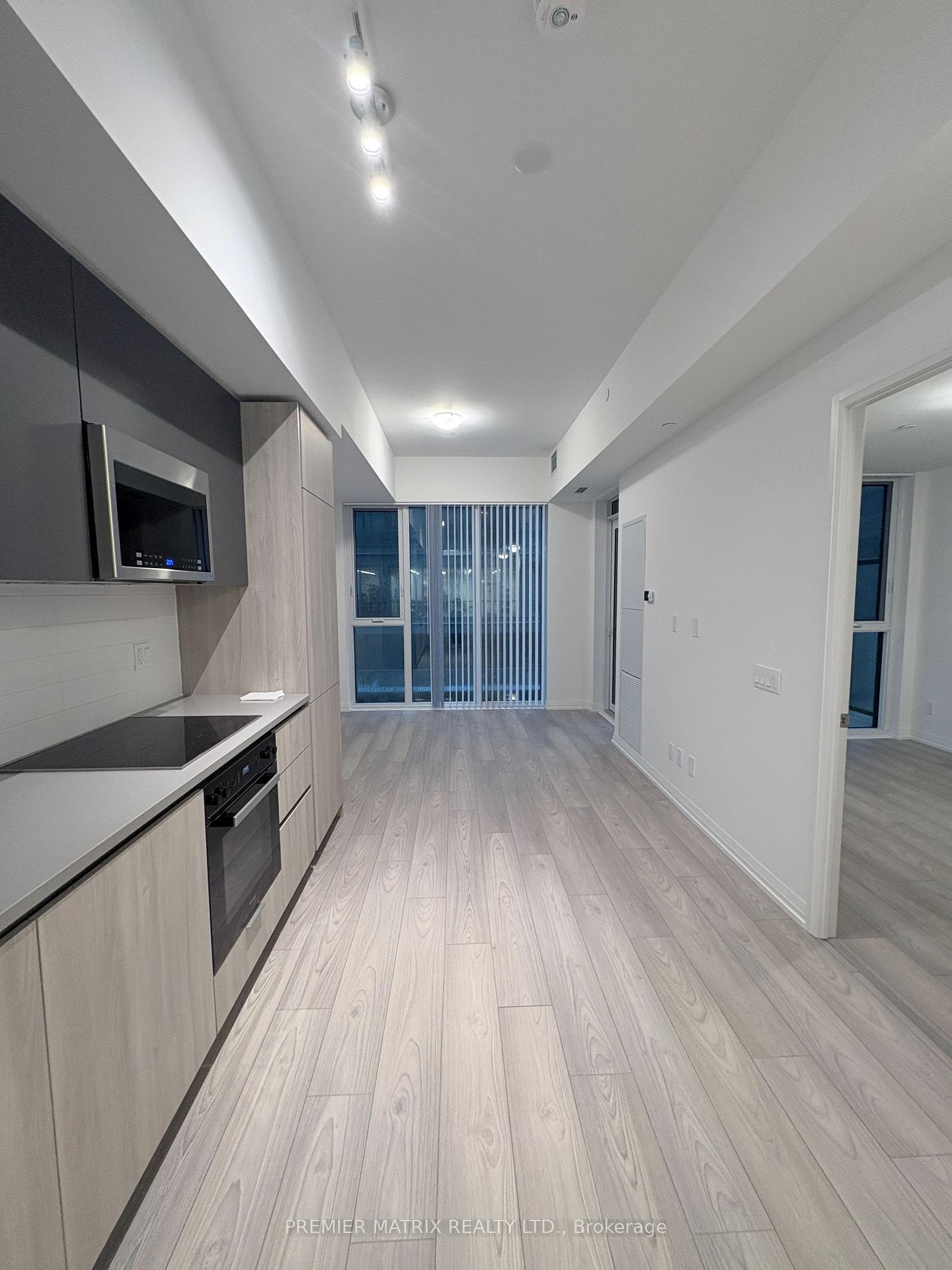 Photo 6 of Unit 720, 400 King Street W, Toronto, Waterfront Communities — HOMEH