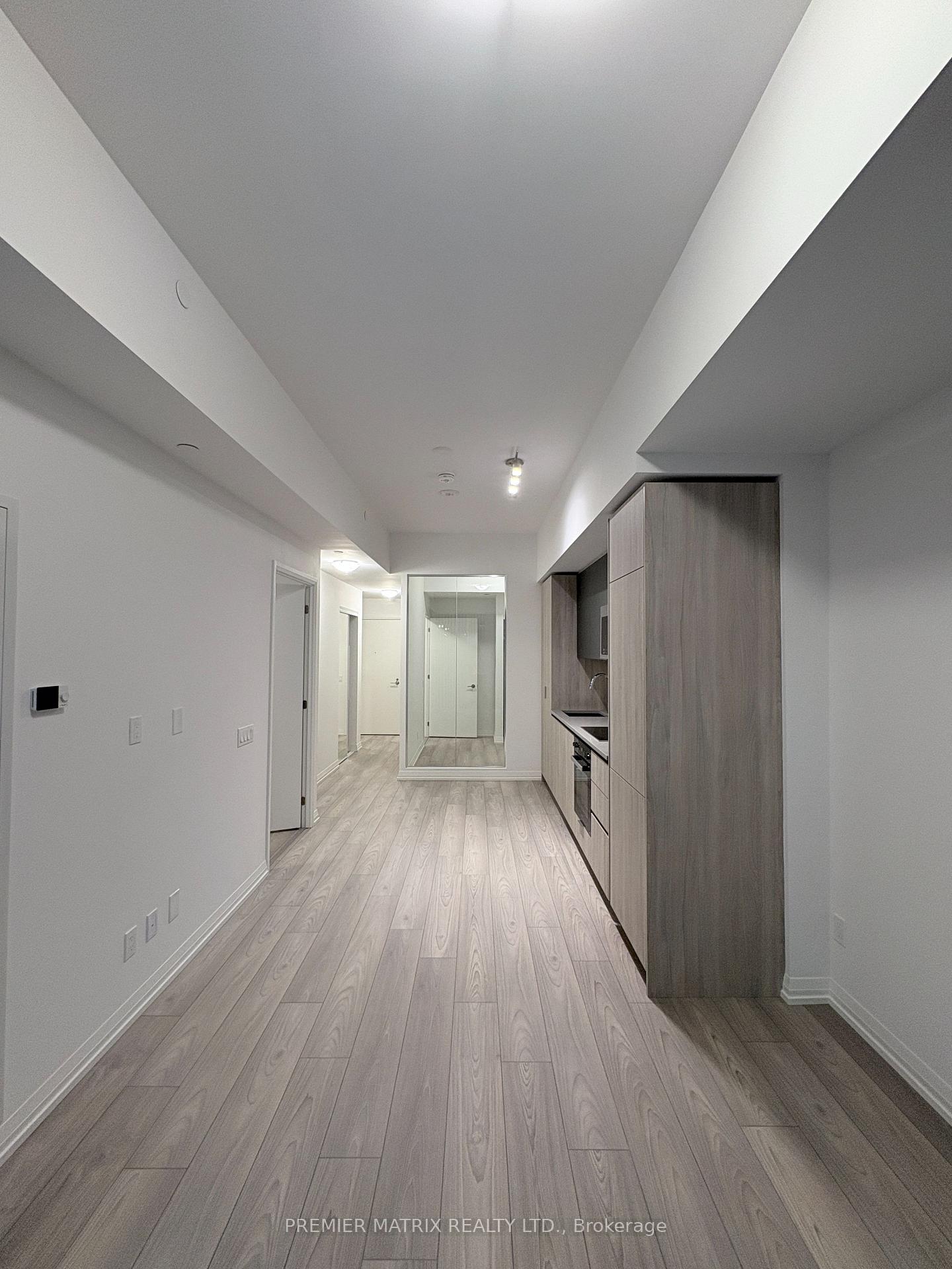 Photo 8 of Unit 720, 400 King Street W, Toronto, Waterfront Communities — HOMEH