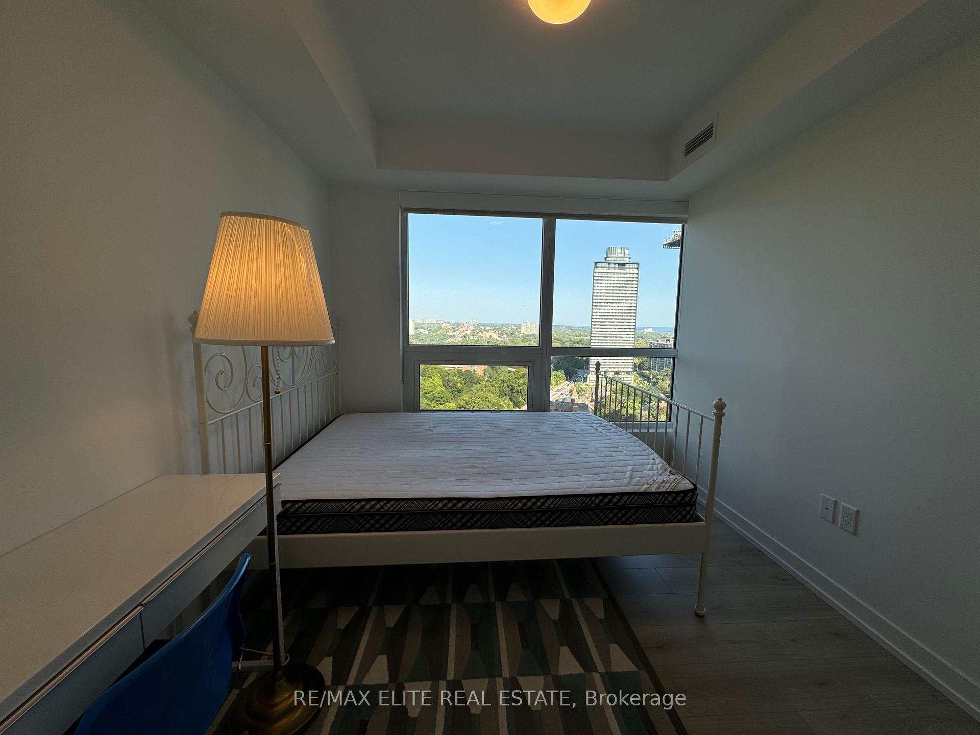 Photo 10 of Unit 1811, 395 Bloor Street E, Toronto, North St. James Town — HOMEH