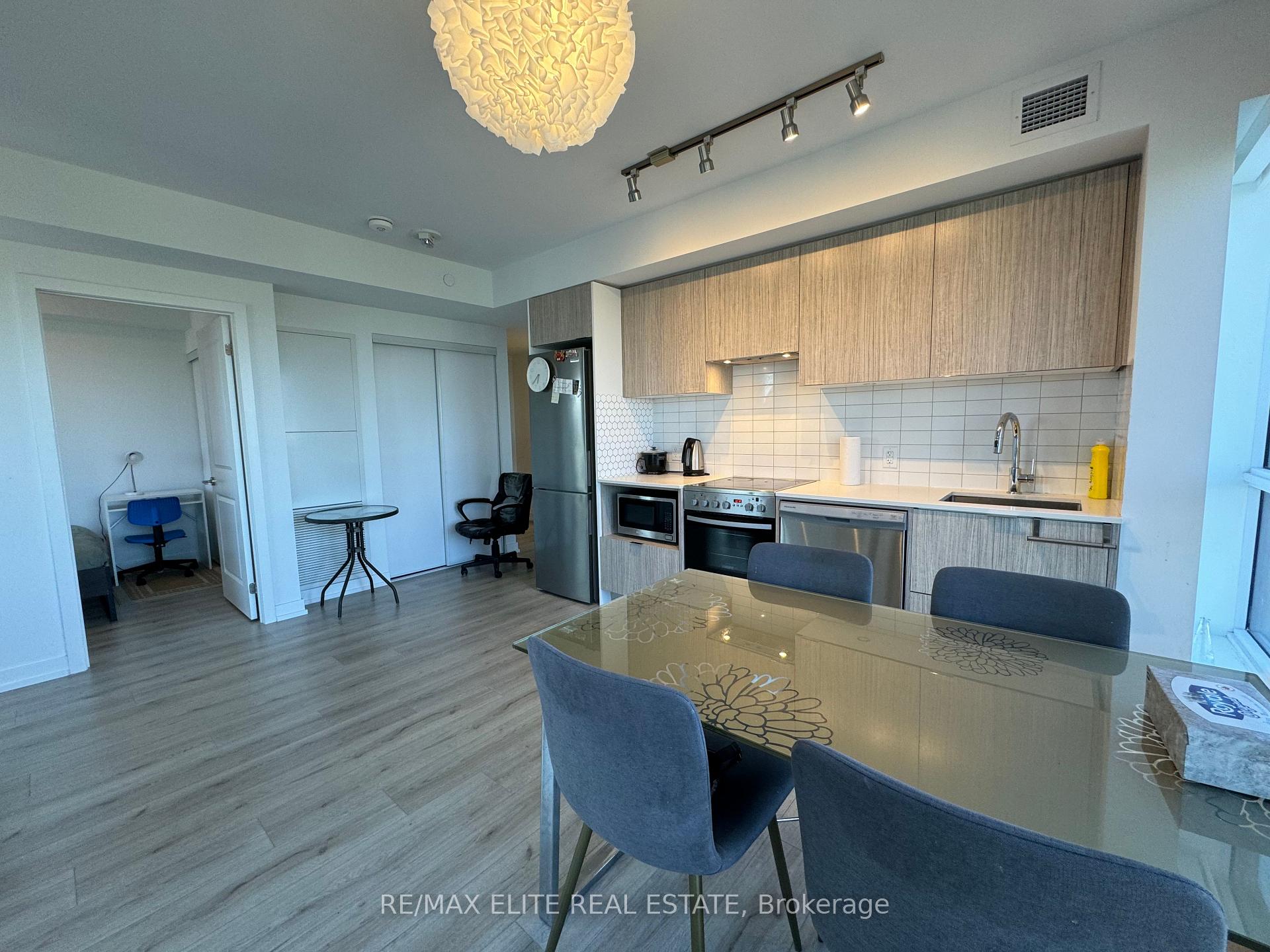 Photo 20 of Unit 1811, 395 Bloor Street E, Toronto, North St. James Town — HOMEH