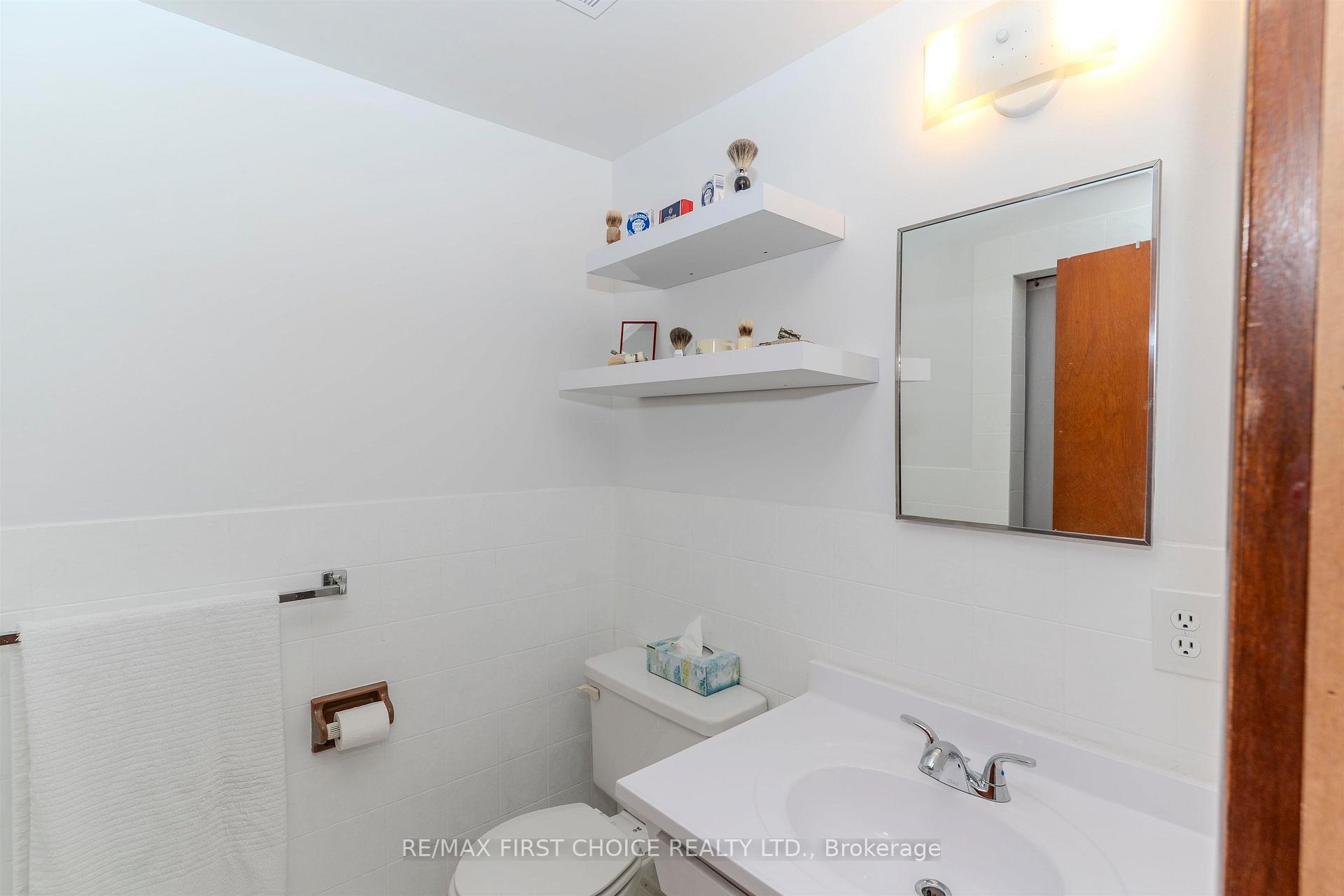 Photo 34 of 386 Lambton Place, Thunder Bay, Northwood Park — HOMEH