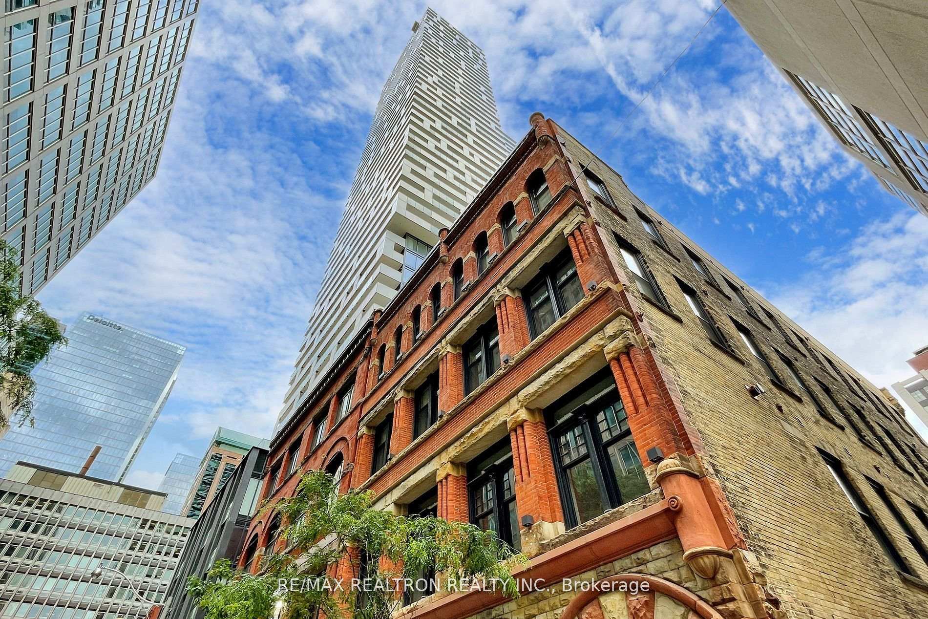Photo 6 of Unit 2809, 25 Richmond Street E, Toronto, Church-Yonge Corridor — HOMEH