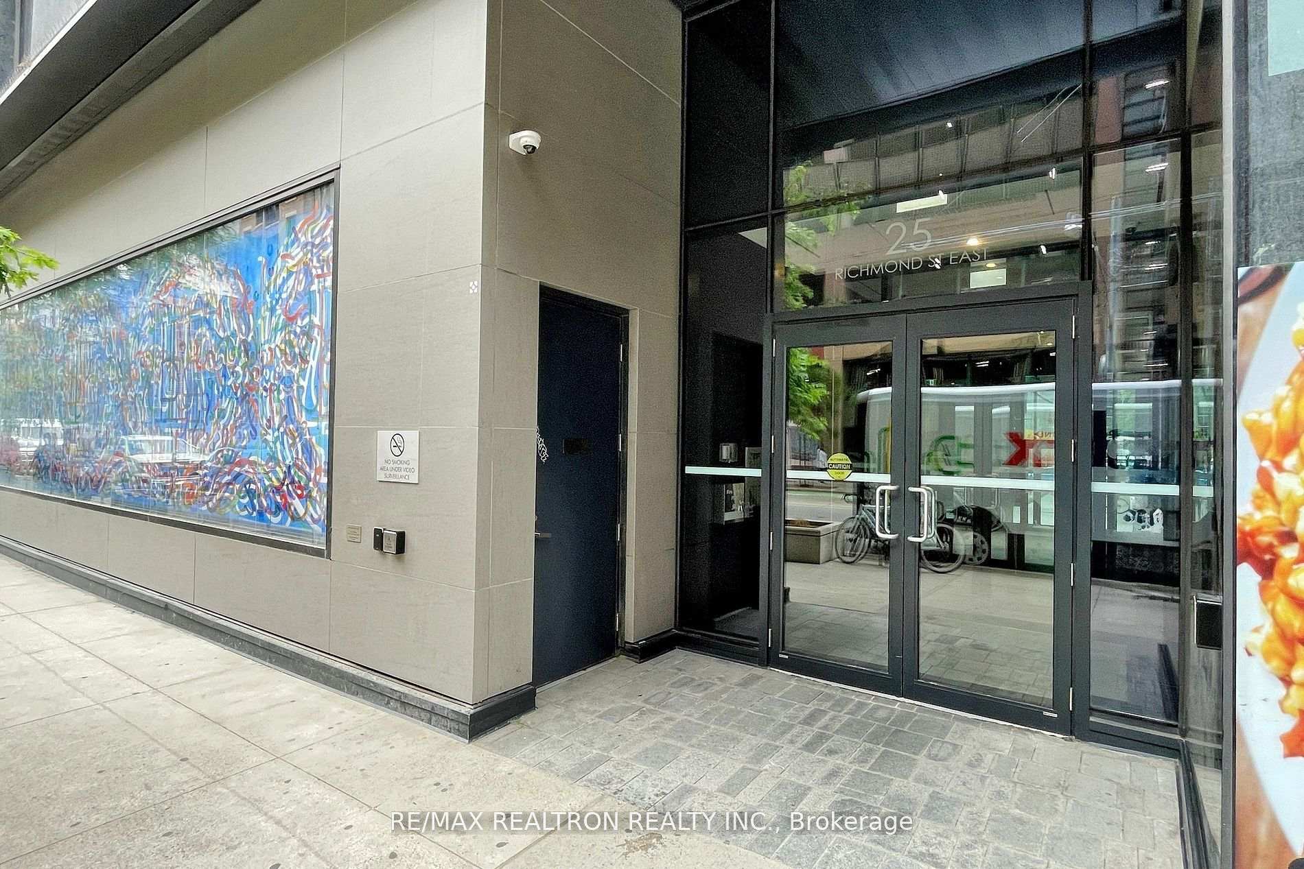 Photo 10 of Unit 2809, 25 Richmond Street E, Toronto, Church-Yonge Corridor — HOMEH