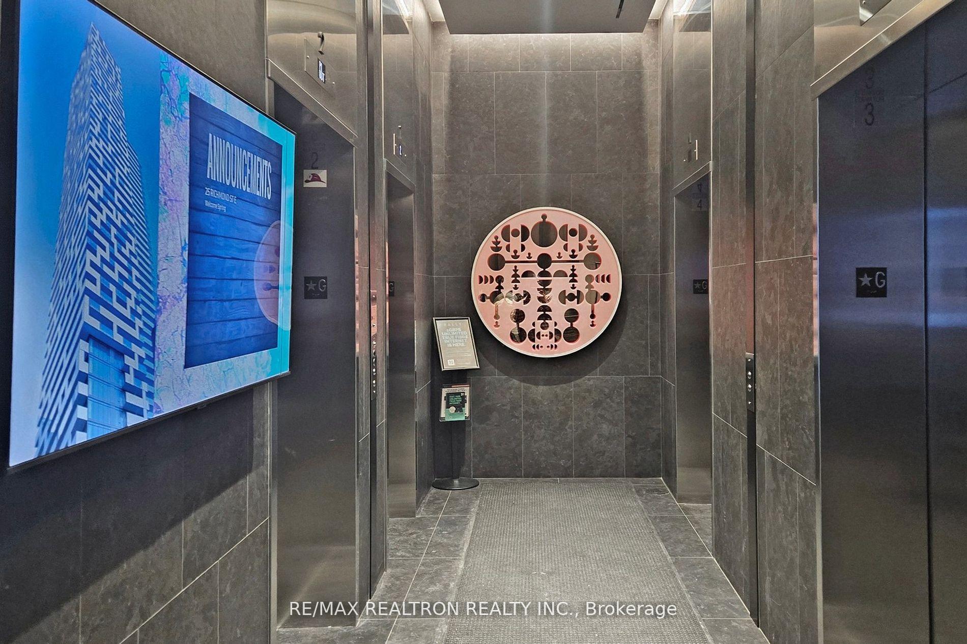 Photo 14 of Unit 2809, 25 Richmond Street E, Toronto, Church-Yonge Corridor — HOMEH