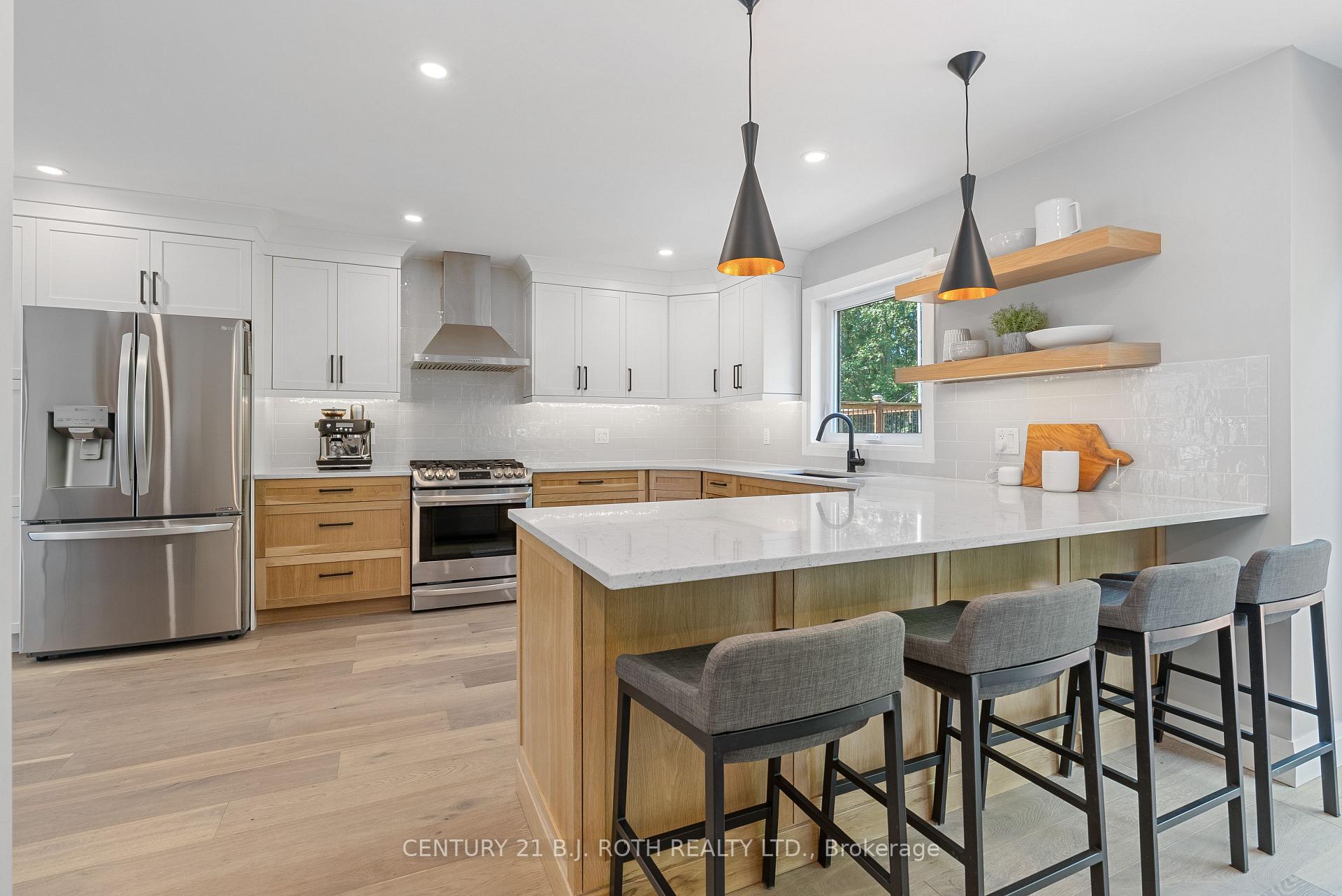 Photo 14 of 67 Grant'S Way, Barrie, Ardagh — HOMEH