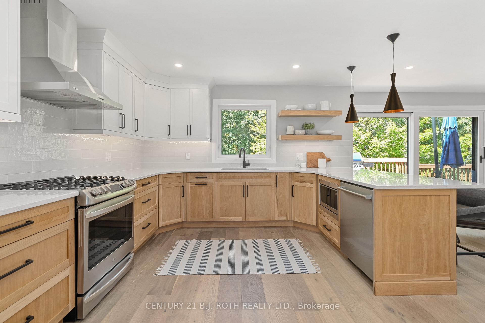 Photo 15 of 67 Grant'S Way, Barrie, Ardagh — HOMEH