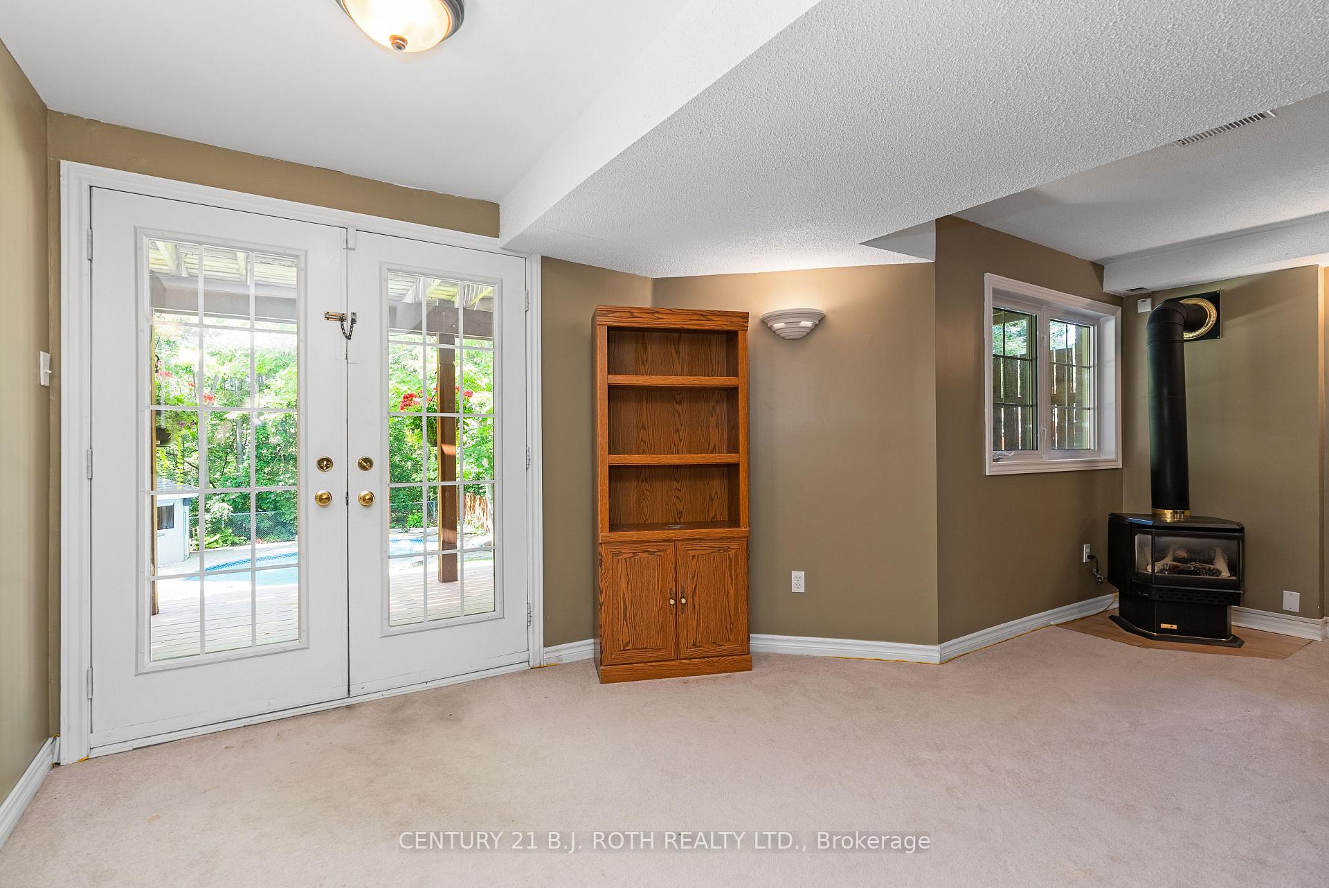Photo 33 of 67 Grant'S Way, Barrie, Ardagh — HOMEH