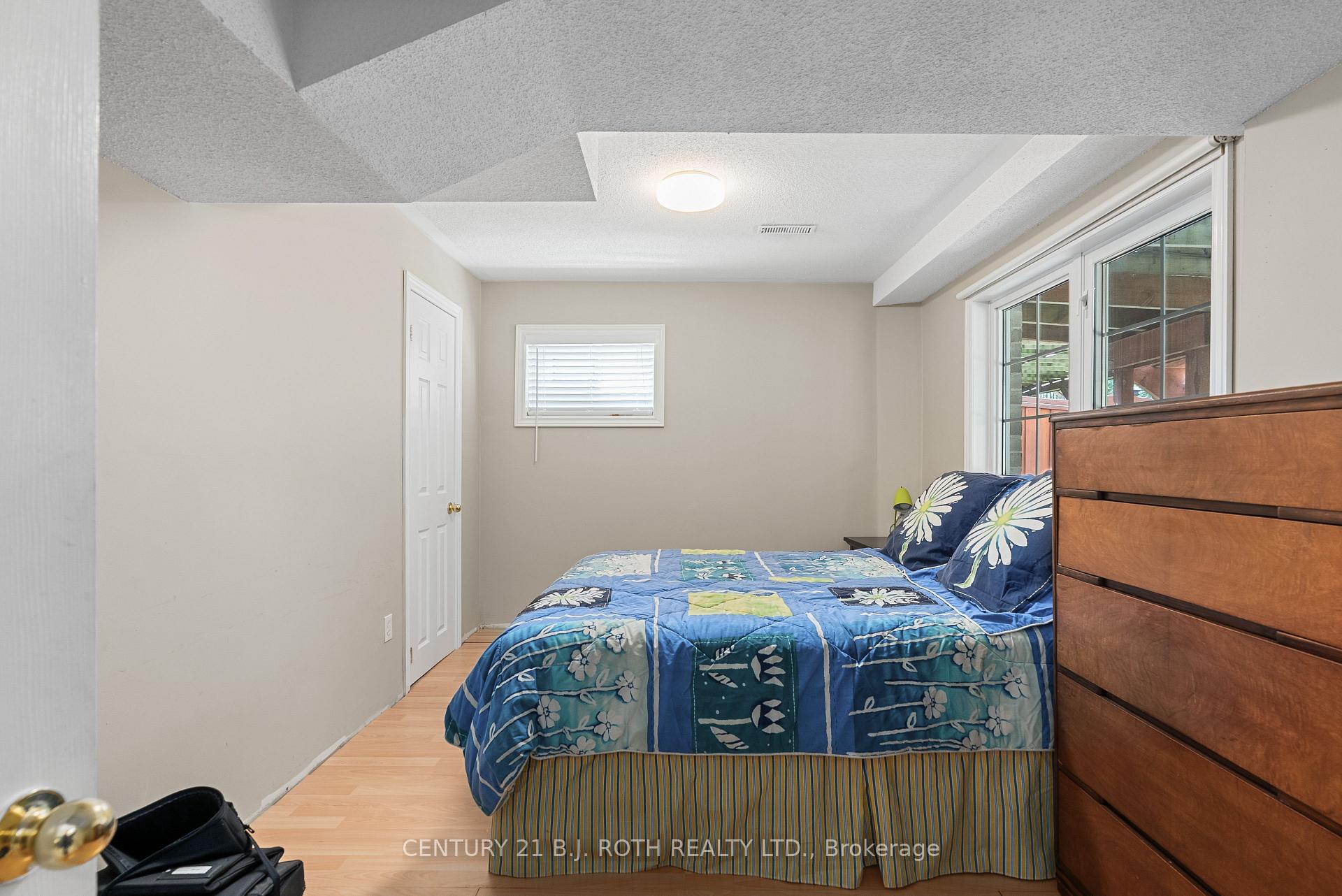 Photo 34 of 67 Grant'S Way, Barrie, Ardagh — HOMEH