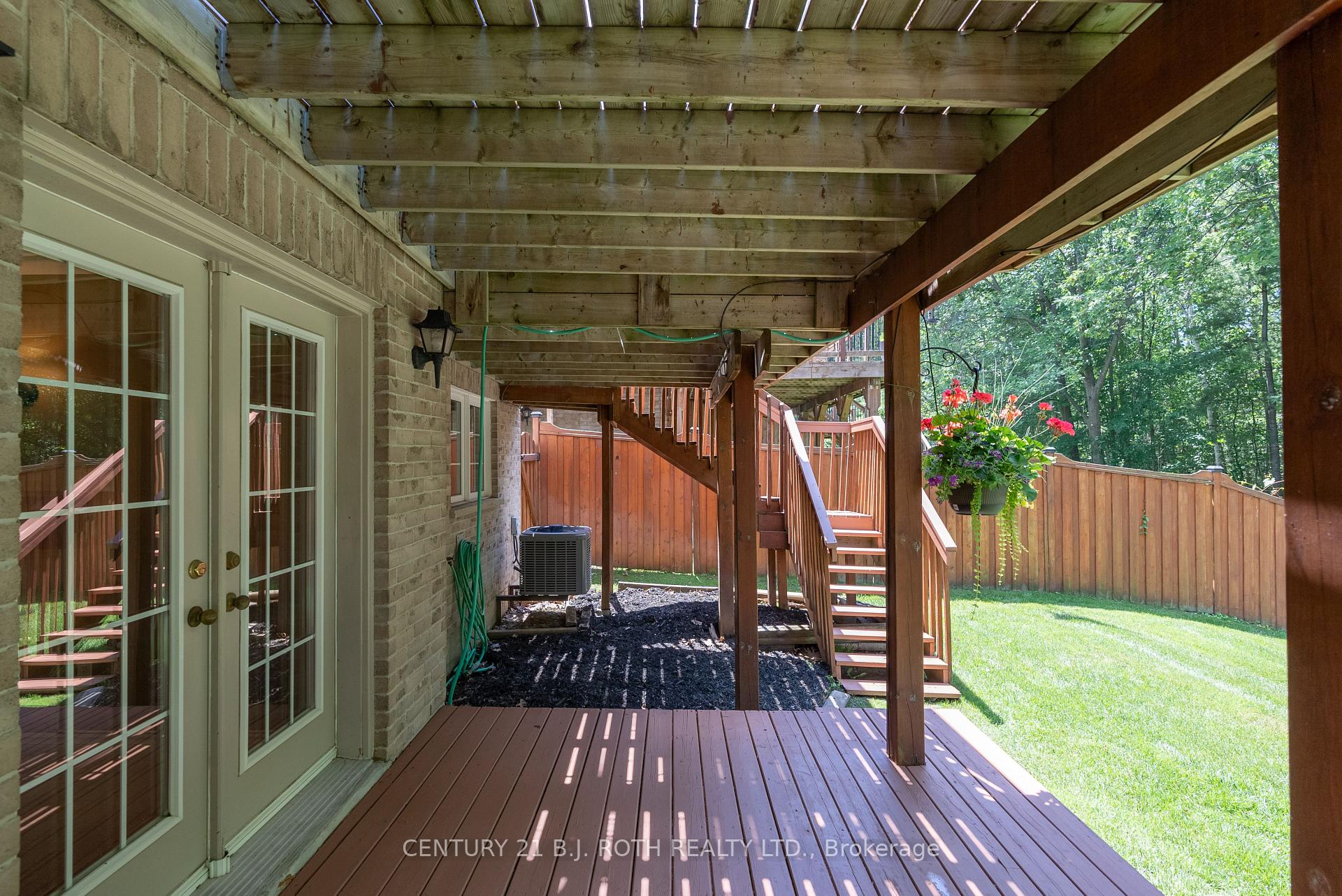 Photo 38 of 67 Grant'S Way, Barrie, Ardagh — HOMEH