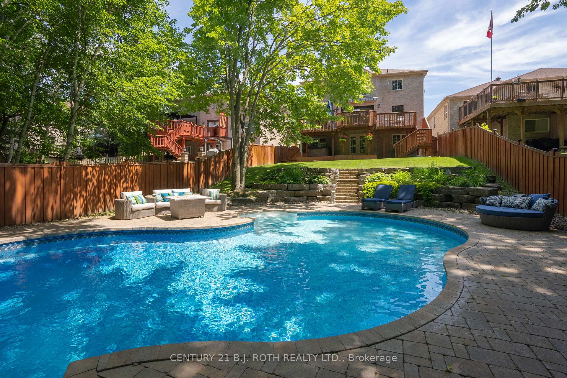 Photo 39 of 67 Grant'S Way, Barrie, Ardagh — HOMEH