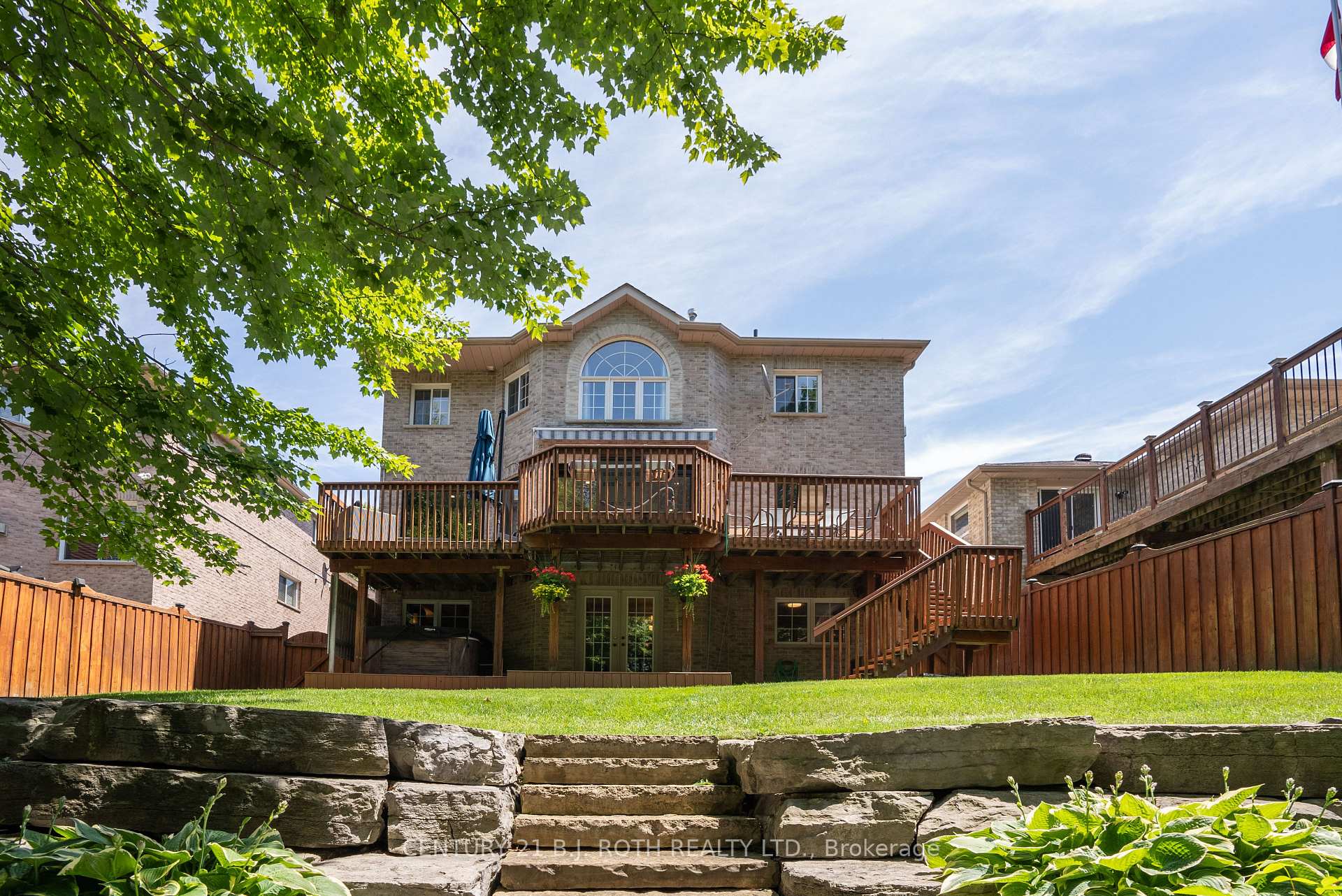 Photo 43 of 67 Grant'S Way, Barrie, Ardagh — HOMEH